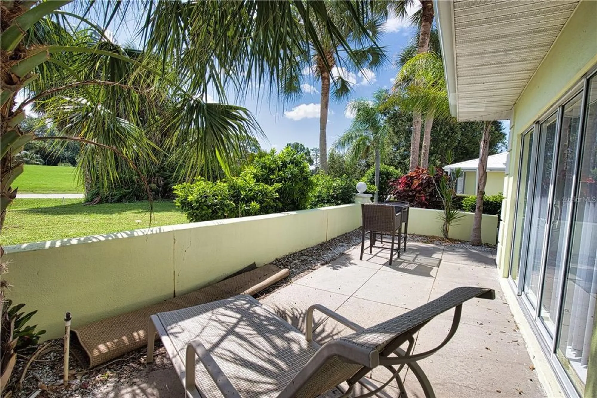Property Slideshow image 22 of 43 | 303 wexford ter # 183, Venice, FL, 34293