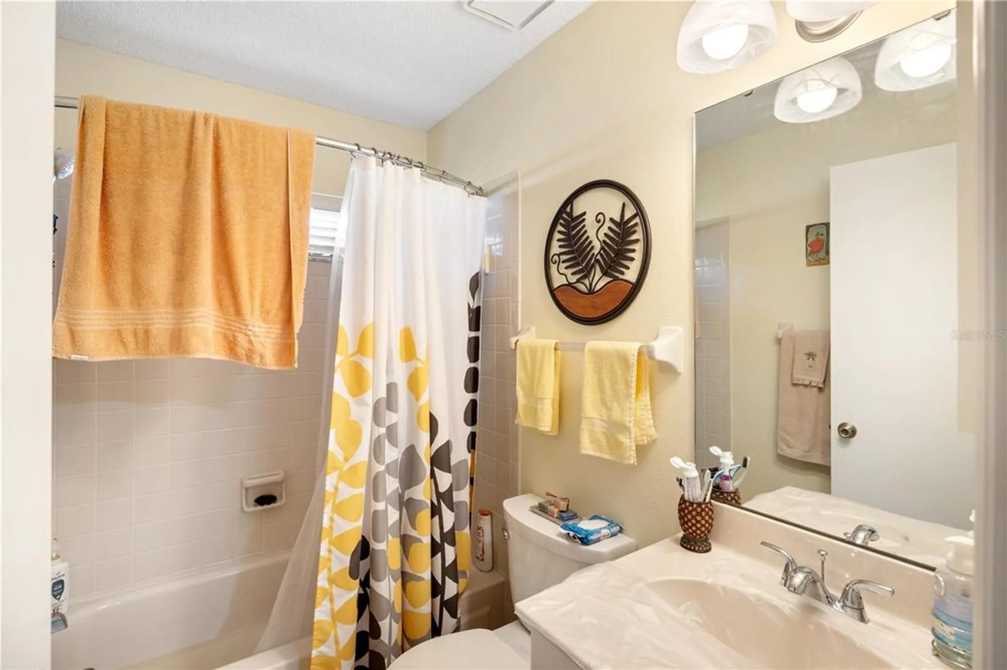 Property Slideshow image 43 of 48 | 428 cypress forest dr, Englewood, FL, 34223