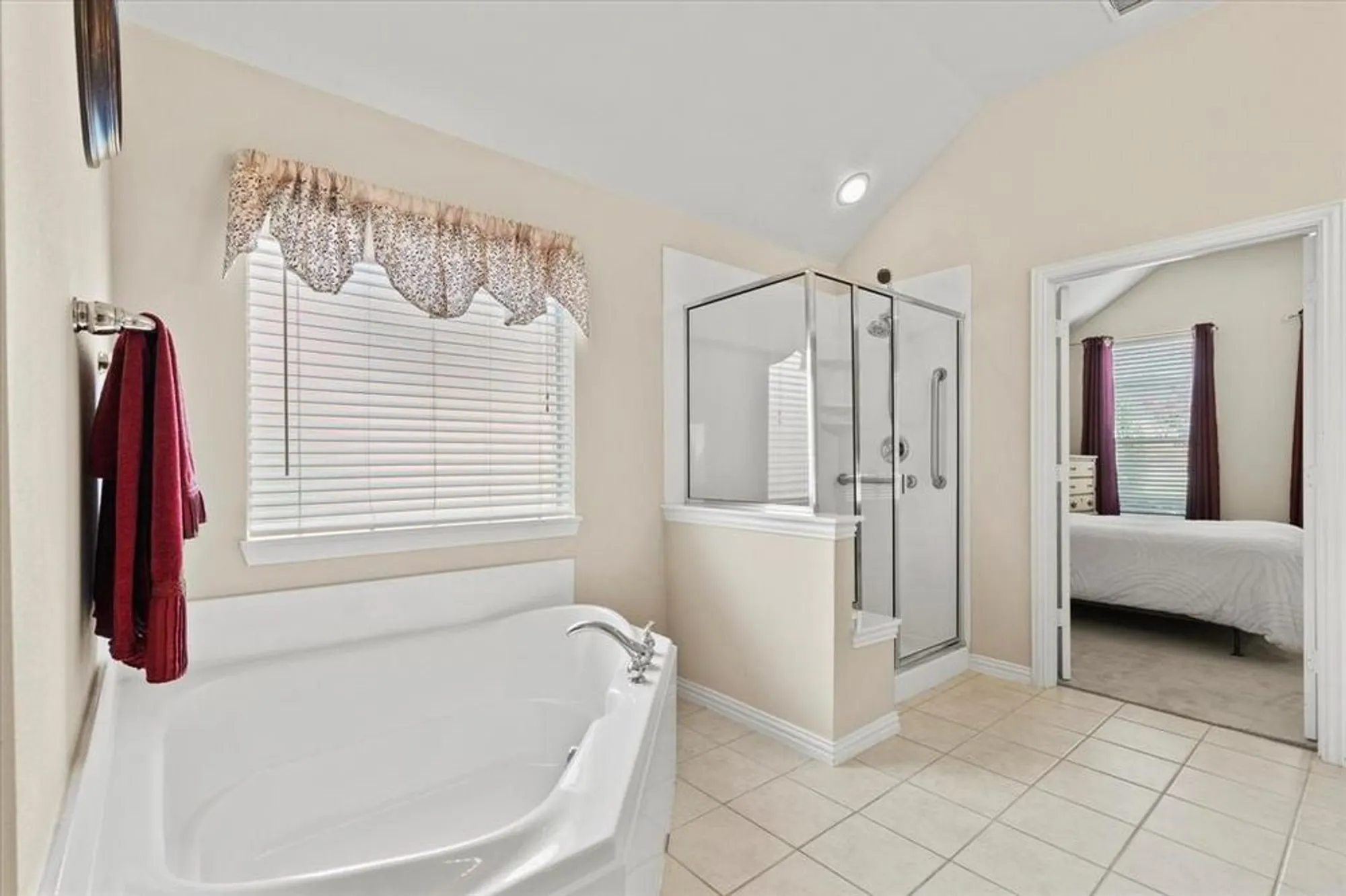 Property Slideshow image 20 of 37 | 927 oakland hills dr, Fairview, TX, 75069