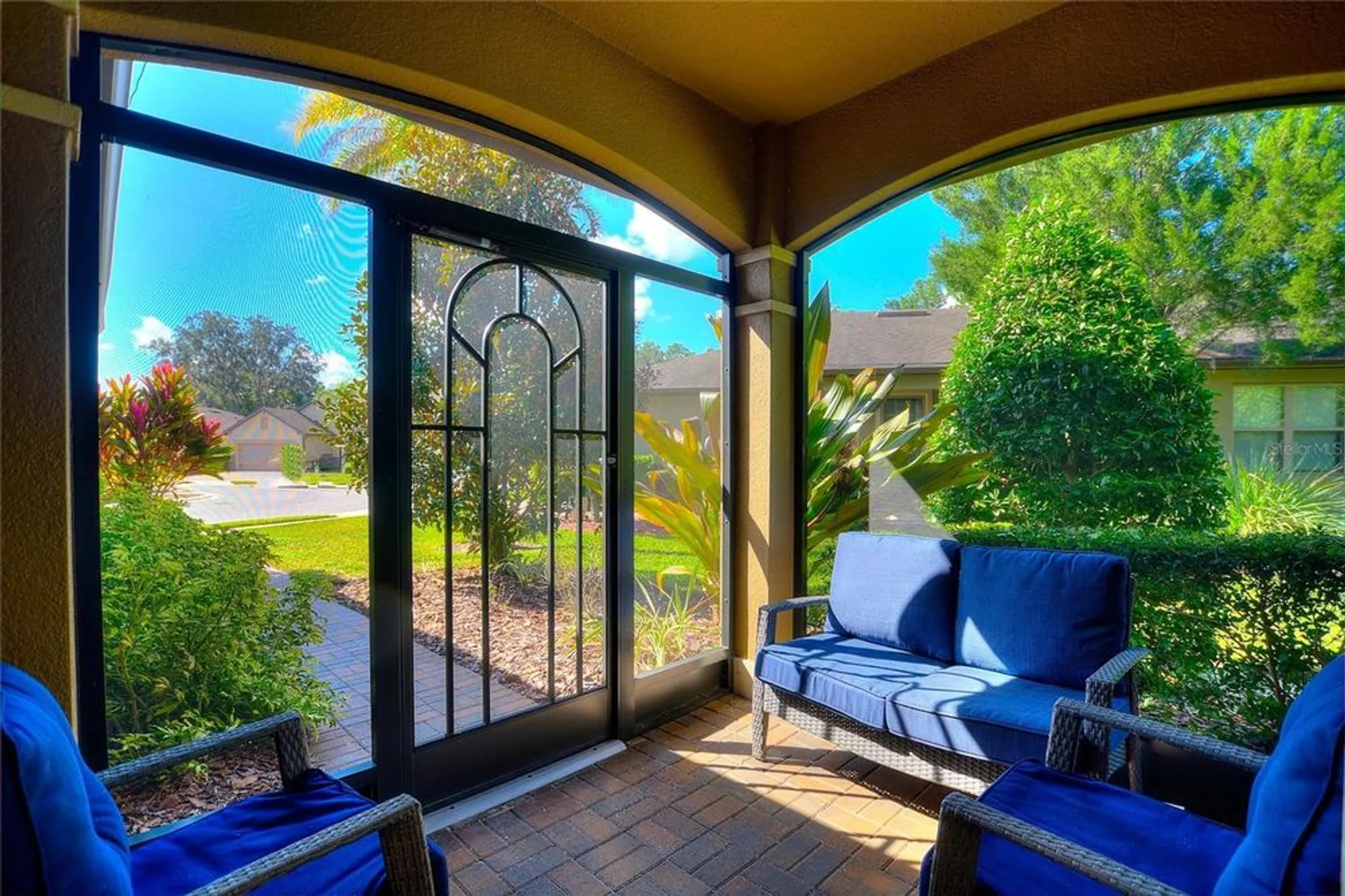 Property Slideshow image 13 of 86 | 513 san sebastian ct, Davenport, FL, 33837
