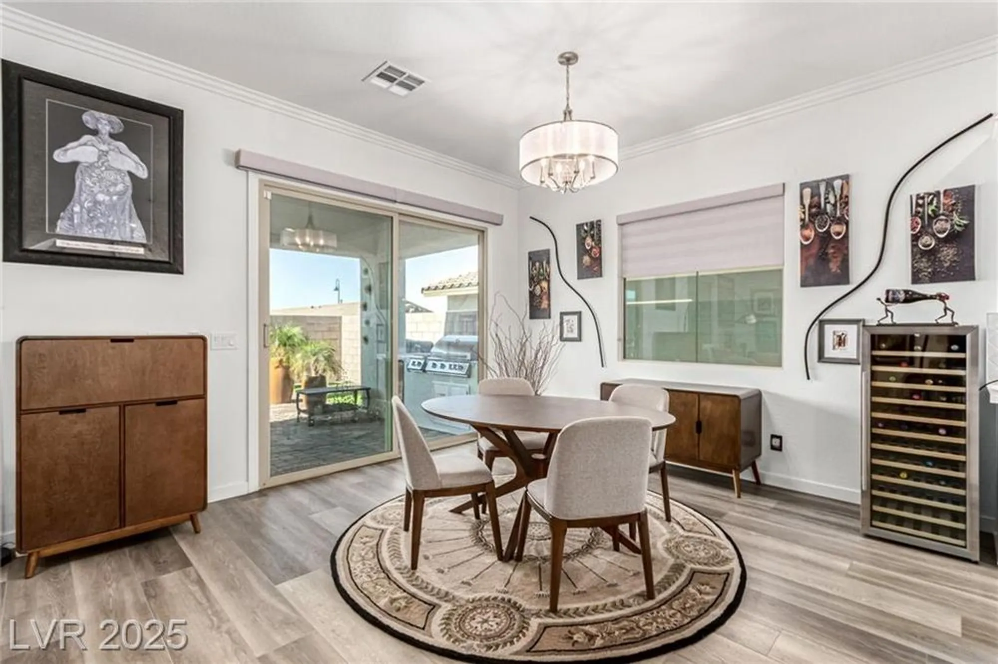 Property Slideshow image 11 of 43 | 685 sunray park st, Henderson, NV, 89011