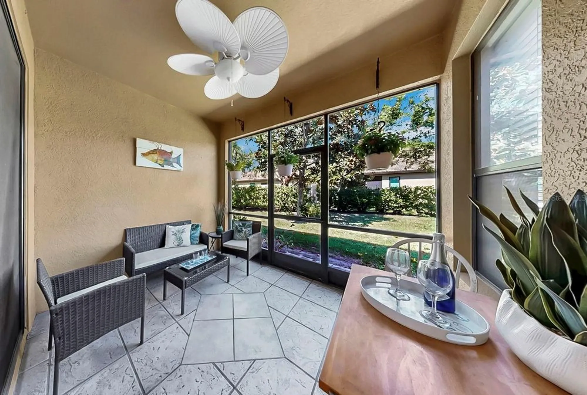 Property Slideshow image 39 of 41 | 313 seneca falls dr, Apollo Beach, FL, 33572