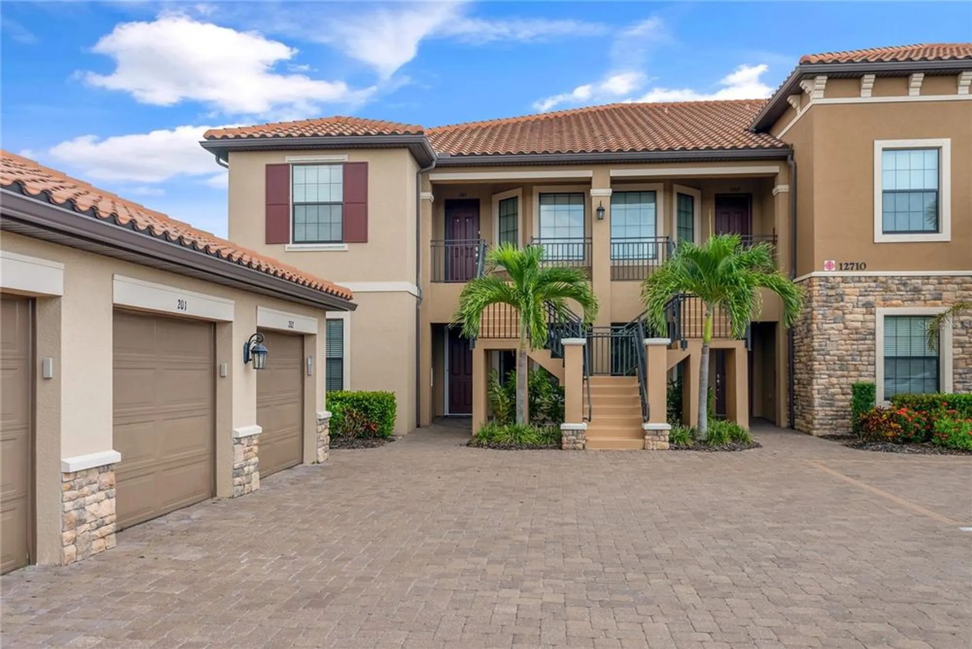 Property Slideshow image 53 of 72 | 12710 sorrento way 101, Bradenton, FL, 34211