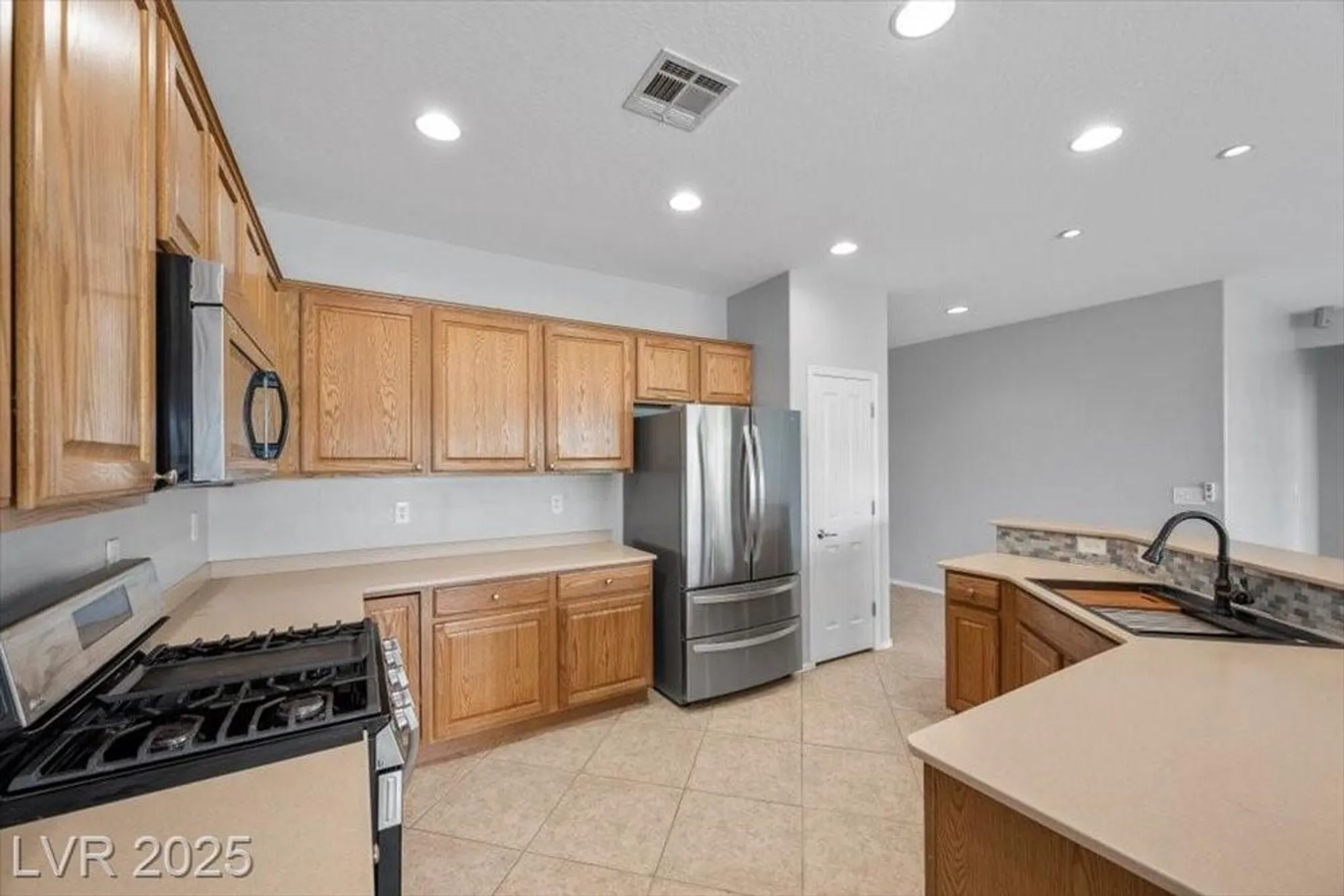 Property Slideshow image 17 of 60 | 2345 minolta ct, Henderson, NV, 89044