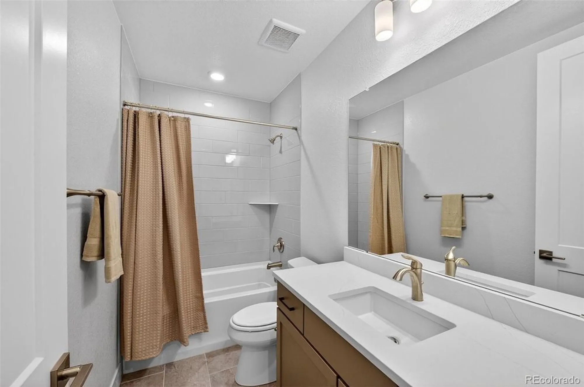 Property Slideshow image 38 of 46 | 11412 autumn moon st, Littleton, CO, 80125