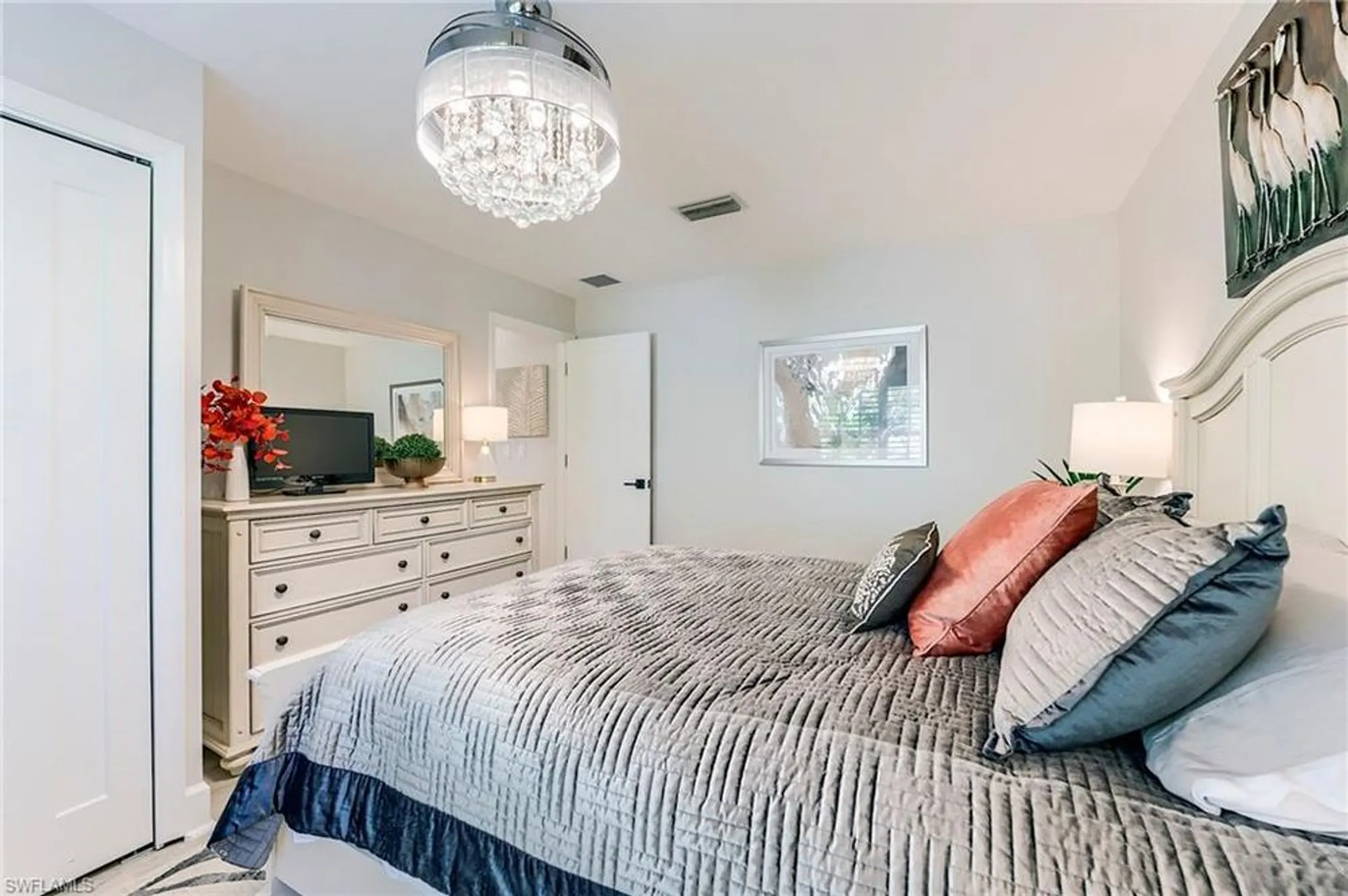 Property Slideshow image 26 of 37 | 3420 thornbury ln, Bonita Springs, FL, 34134