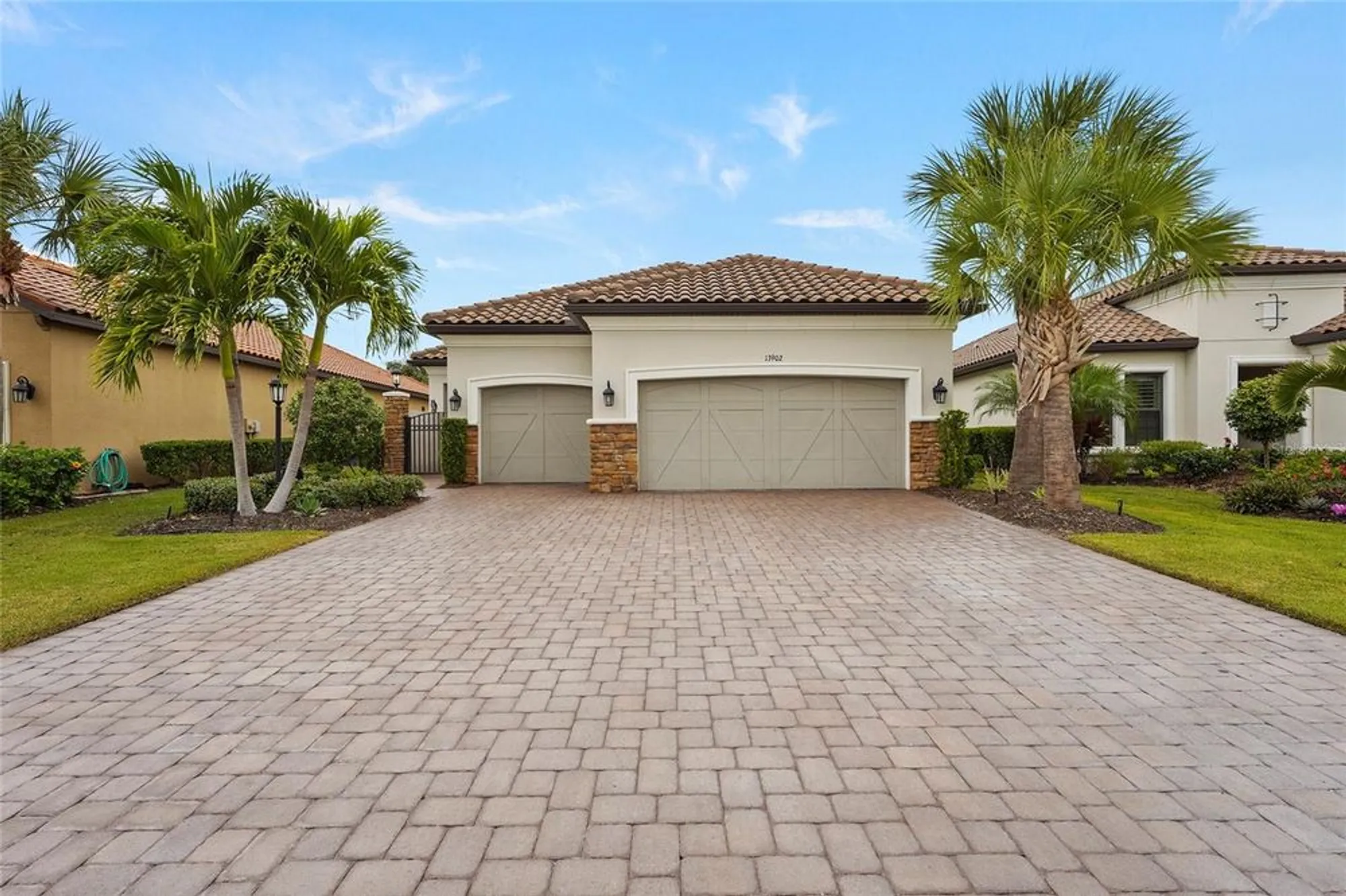 Property Slideshow image 19 of 85 | 13902 messina loop, Bradenton, FL, 34211
