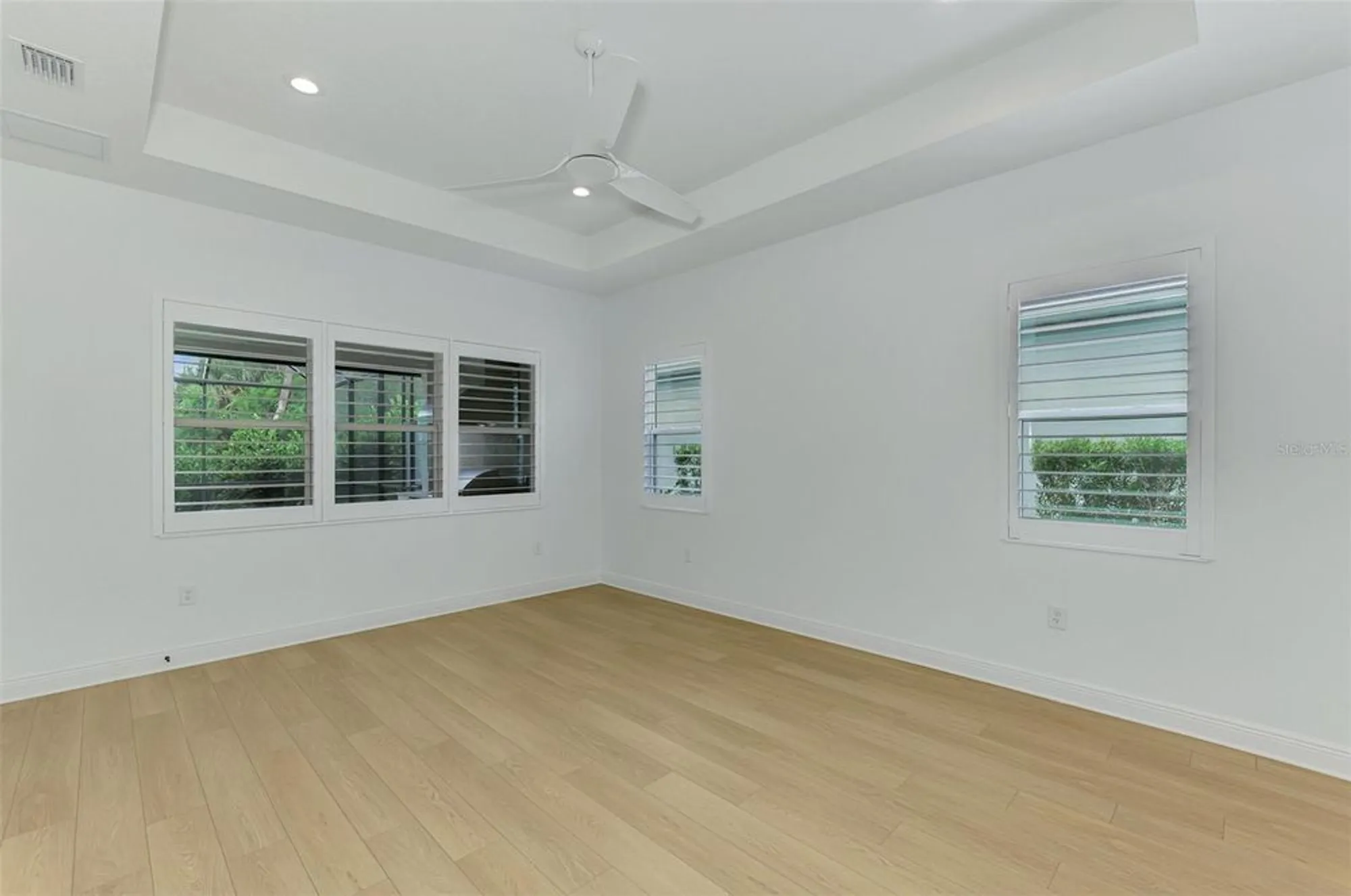 Property Slideshow image 34 of 92 | 21353 holmes cir, Venice, FL, 34293