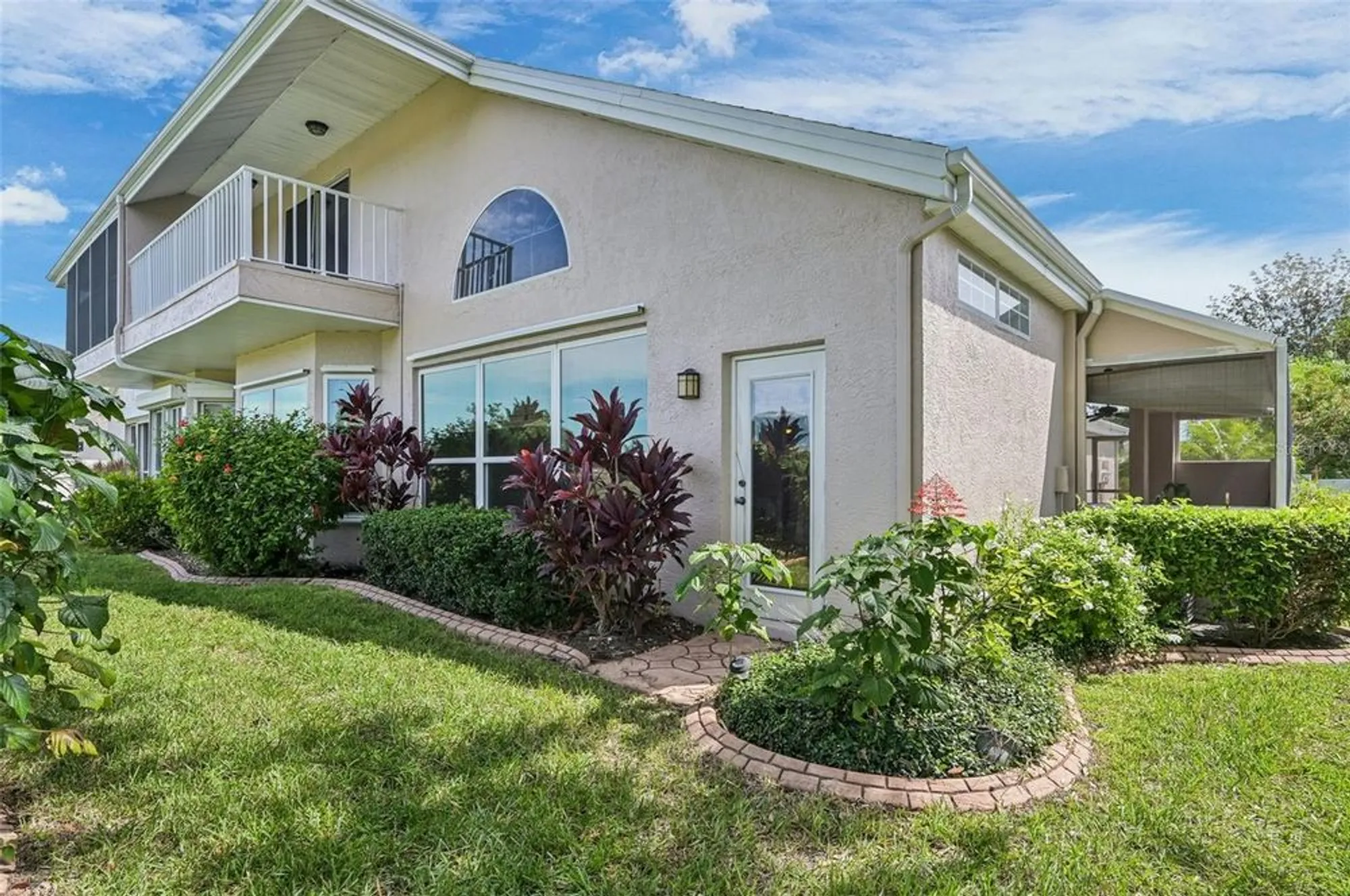 Property Slideshow image 3 of 70 | 675 masterpiece dr, Sun City Center, FL, 33573