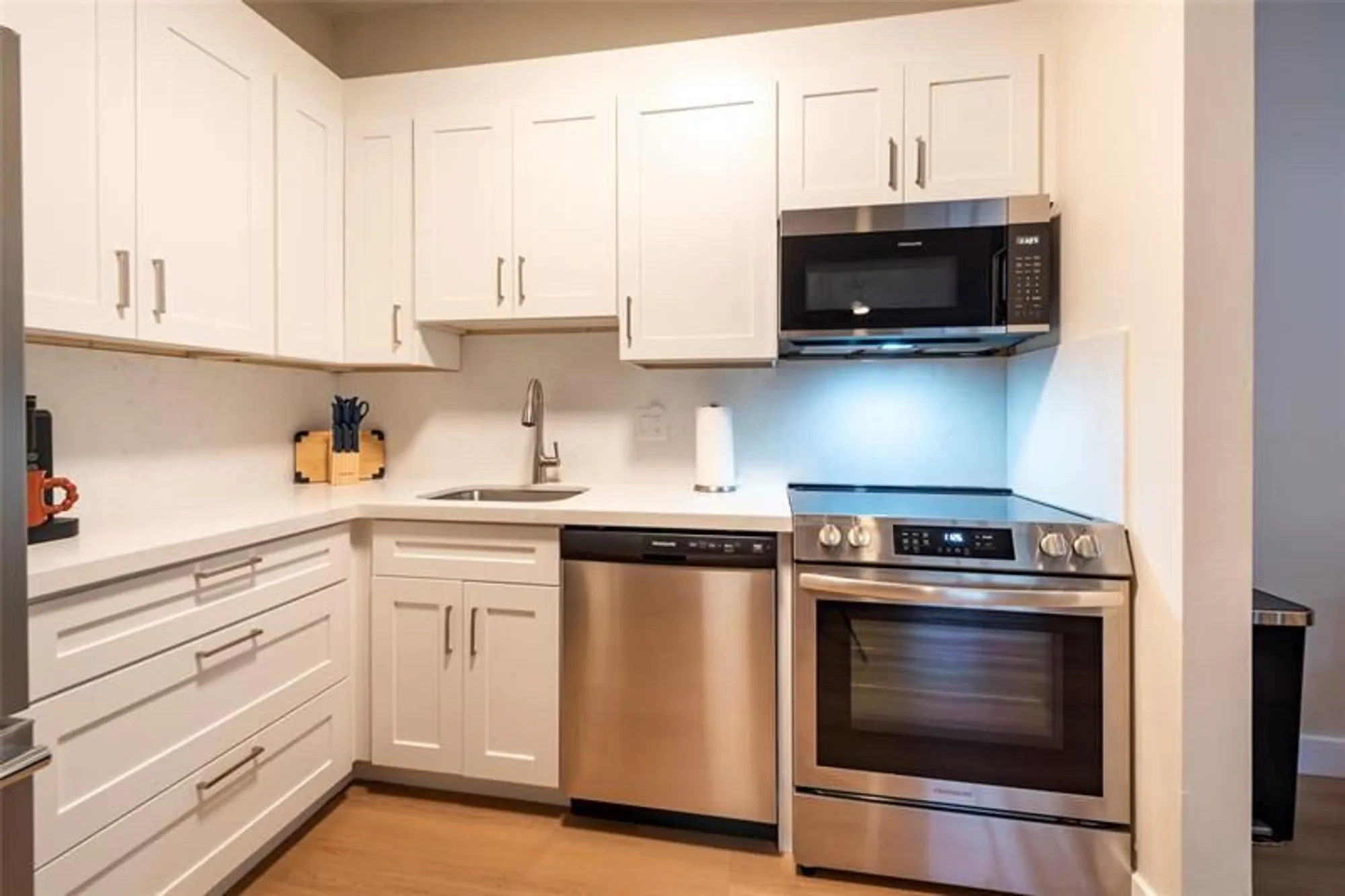 Property Slideshow image 7 of 20 | 7827 ashmont cir 208, Tamarac, FL, 33321