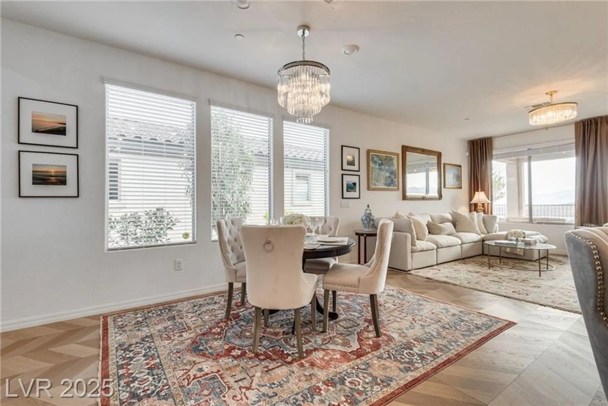 Property Slideshow image 14 of 35 | 48 stone bluff ln, Henderson, NV, 89011