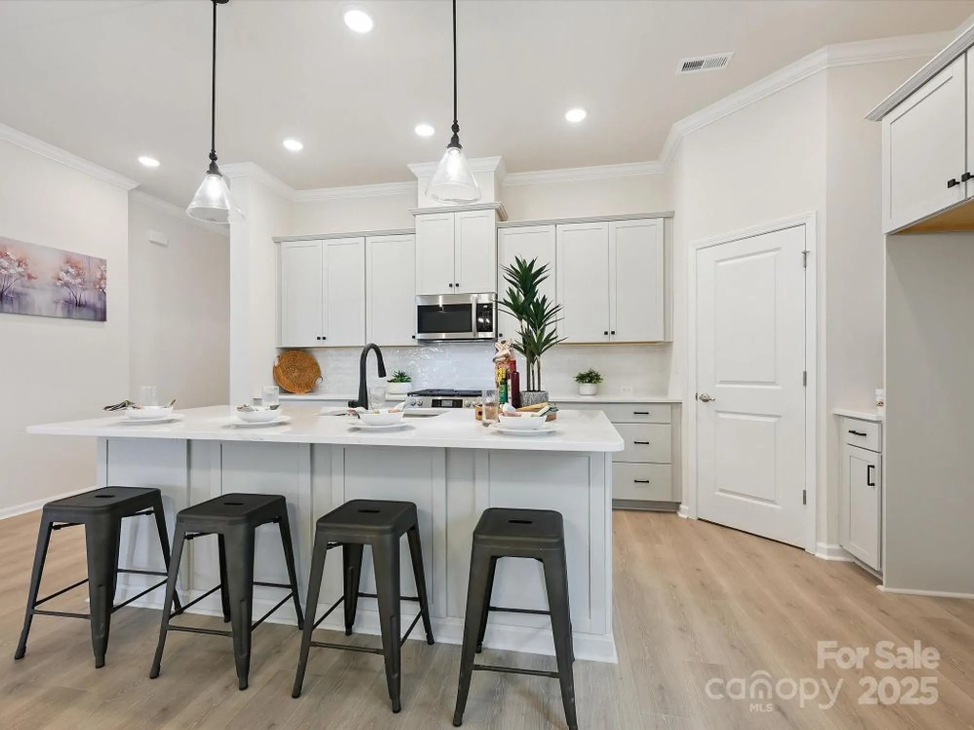 Property Slideshow image 4 of 28 | 1334 idyllic ln, Waxhaw, NC, 28173