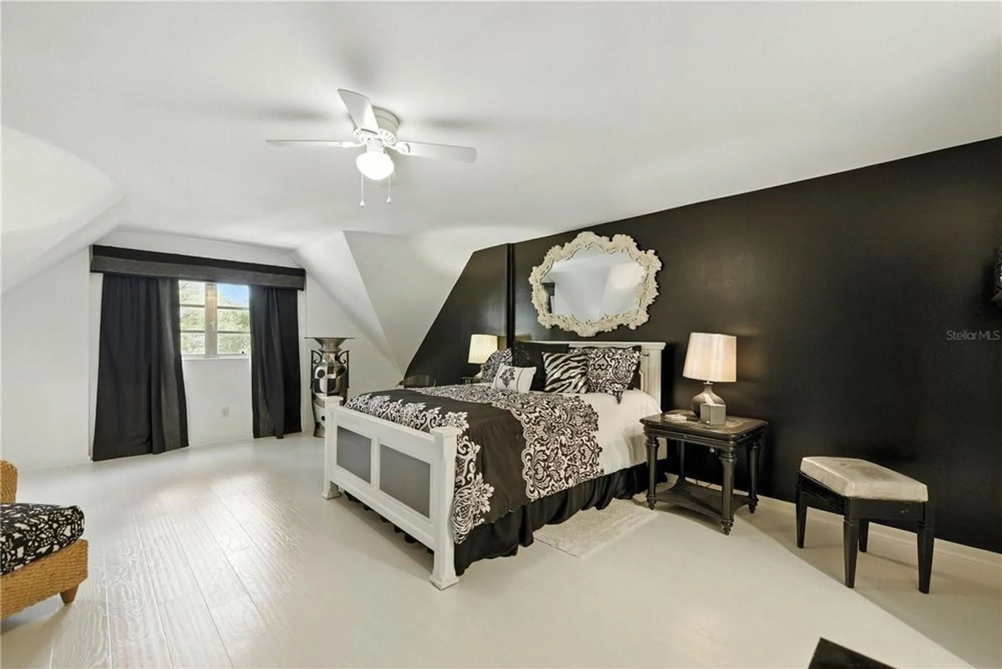 Property Slideshow image 15 of 29 | 9951 sw 88th court rd b, Ocala, FL, 34481