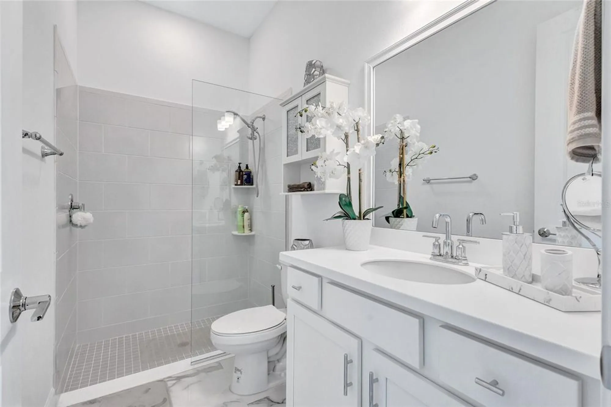 Property Slideshow image 24 of 56 | 6203 grandview hill ct, Bradenton, FL, 34203