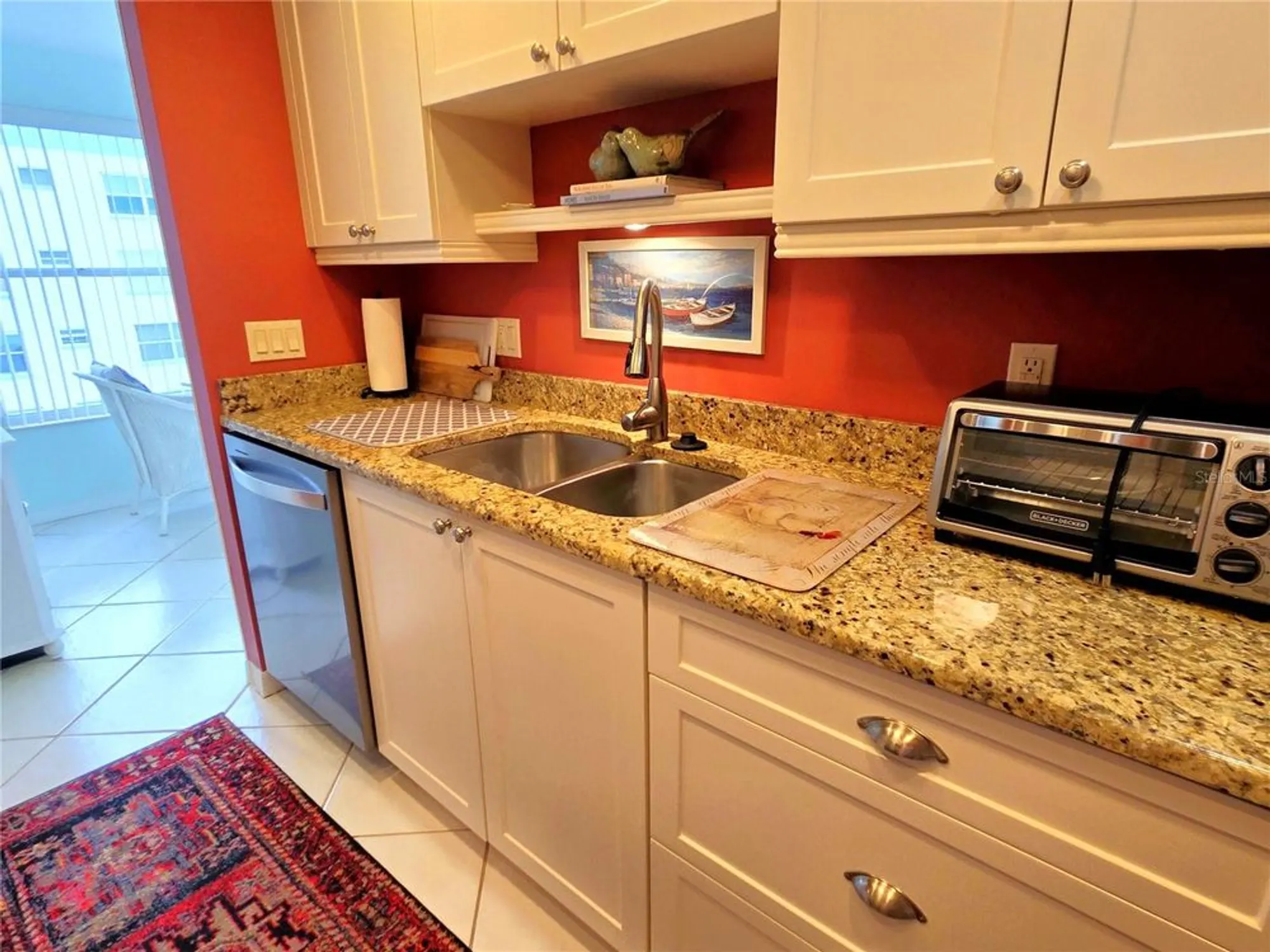 Property Slideshow image 11 of 47 | 2960 59th st 505, Gulfport, FL, 33707