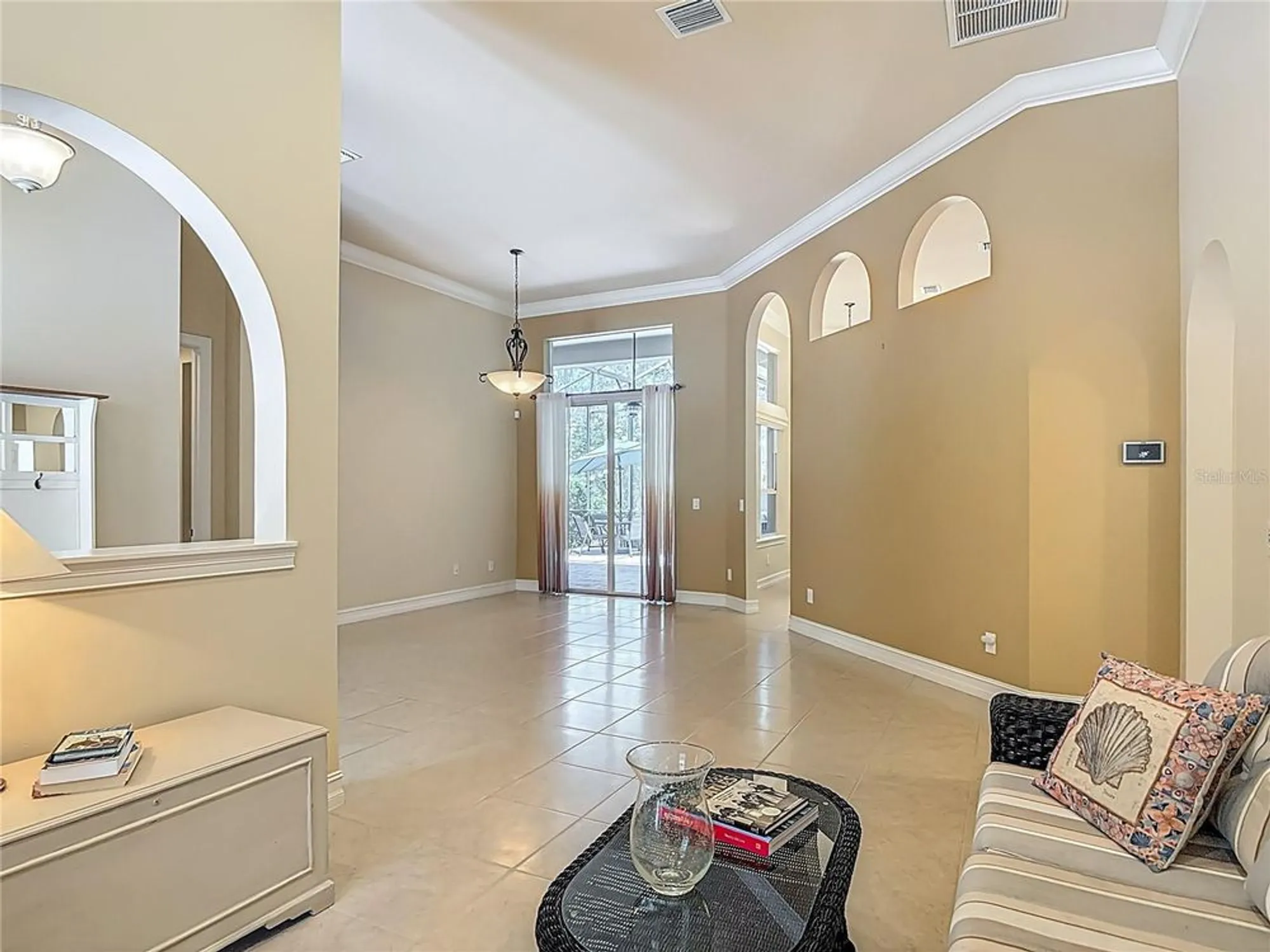Property Slideshow image 11 of 62 | 600 garden club dr, Deland, FL, 32724