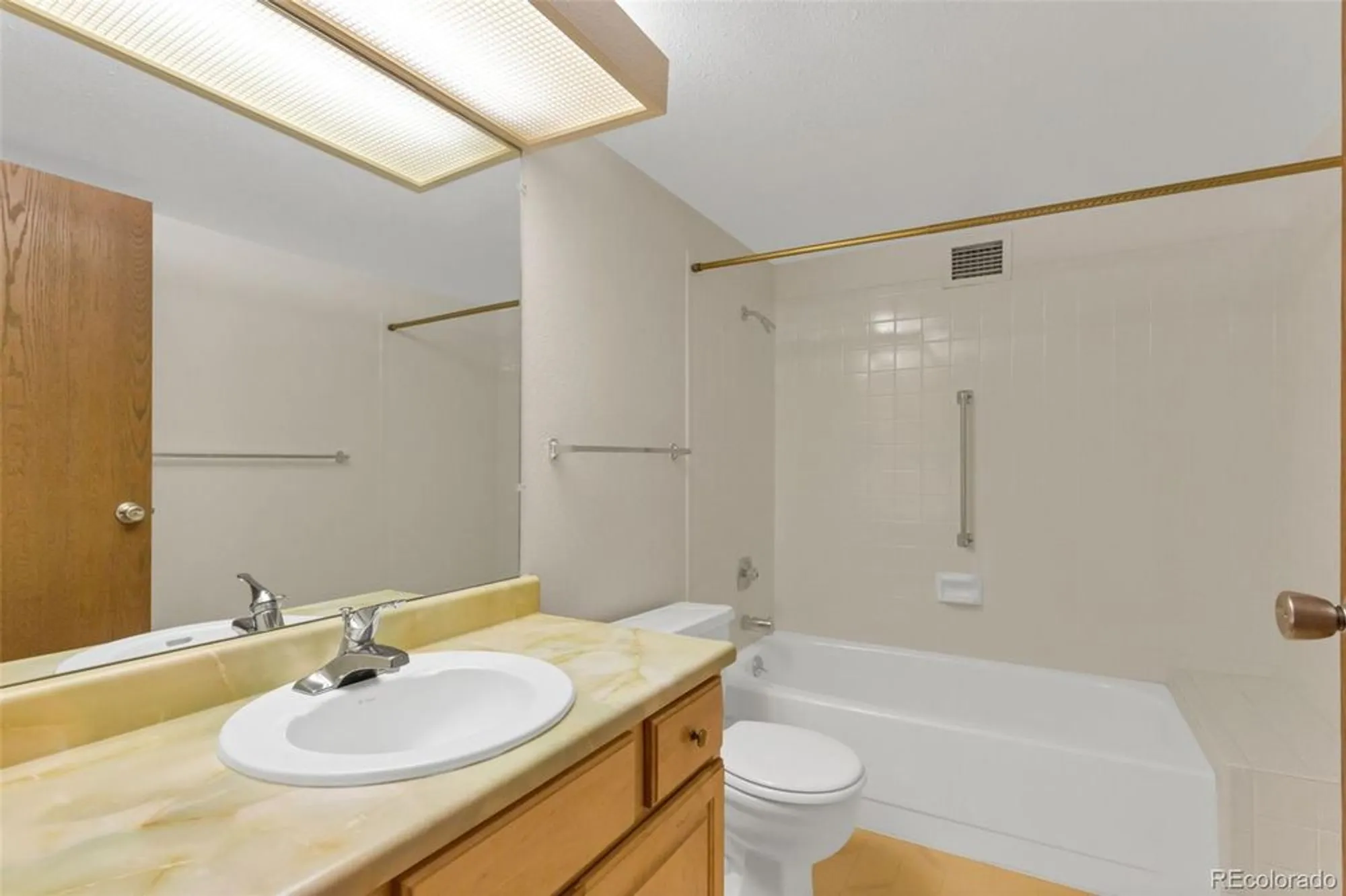 Property Slideshow image 29 of 47 | 14102 e linvale pl 501, Aurora, CO, 80014