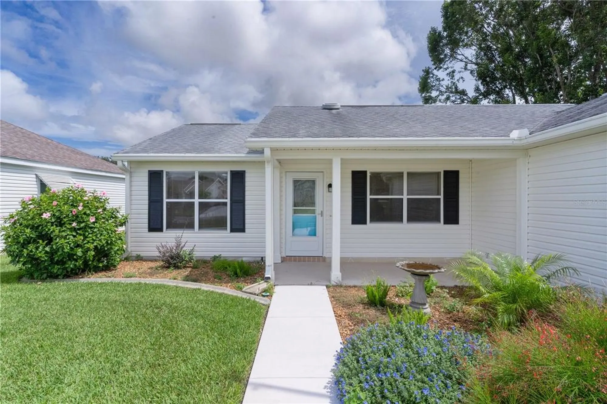 Property Slideshow image 4 of 41 | 807 ramos dr, The Villages, FL, 32159