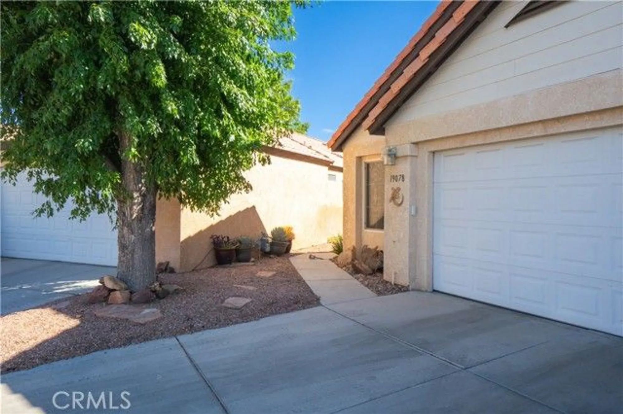 Property Slideshow image 2 of 27 | 19078 stoddard way, Apple Valley, CA, 92308