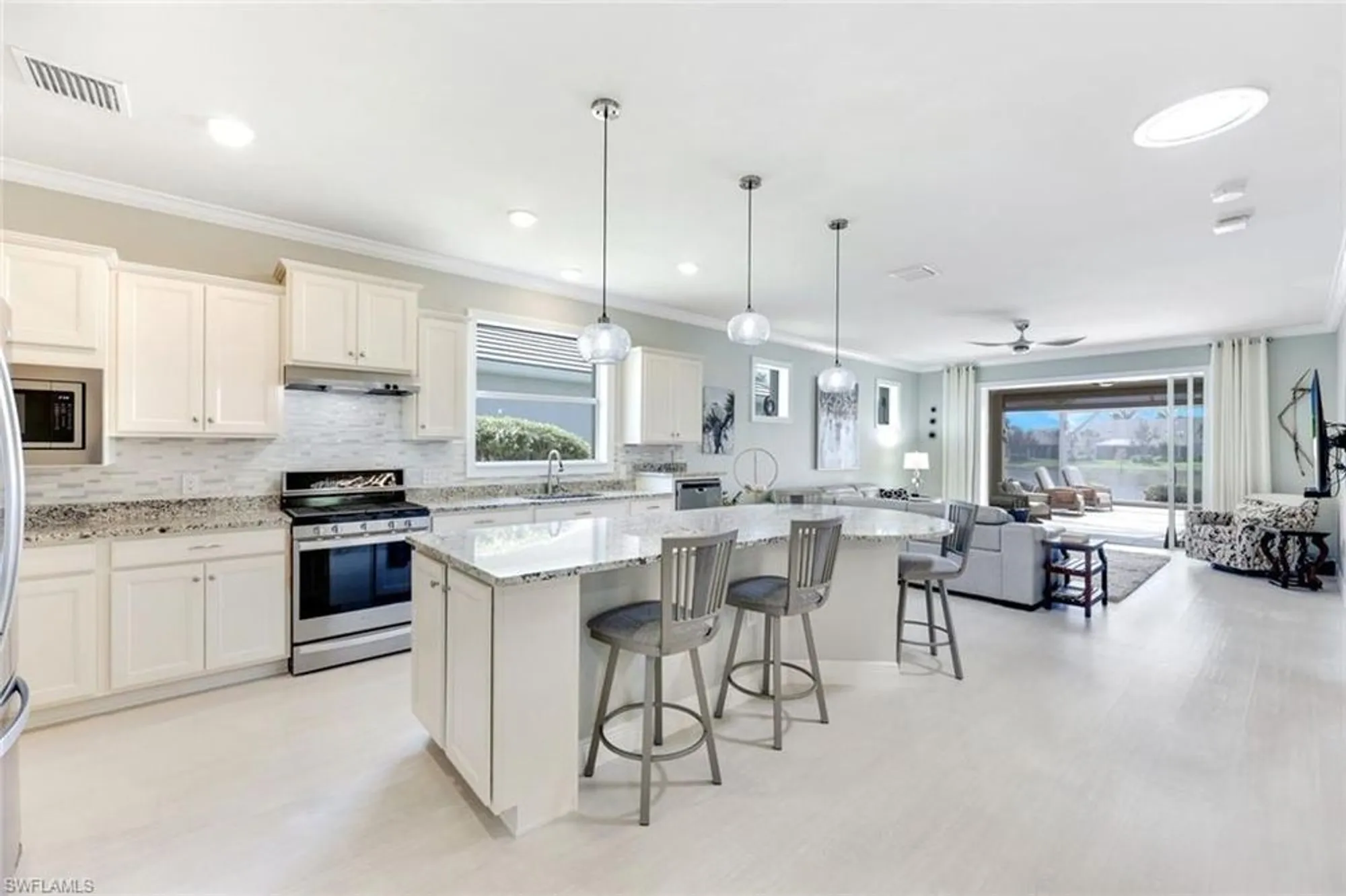 Property Slideshow image 5 of 28 | 20012 siesta key ct, Estero, FL, 33928