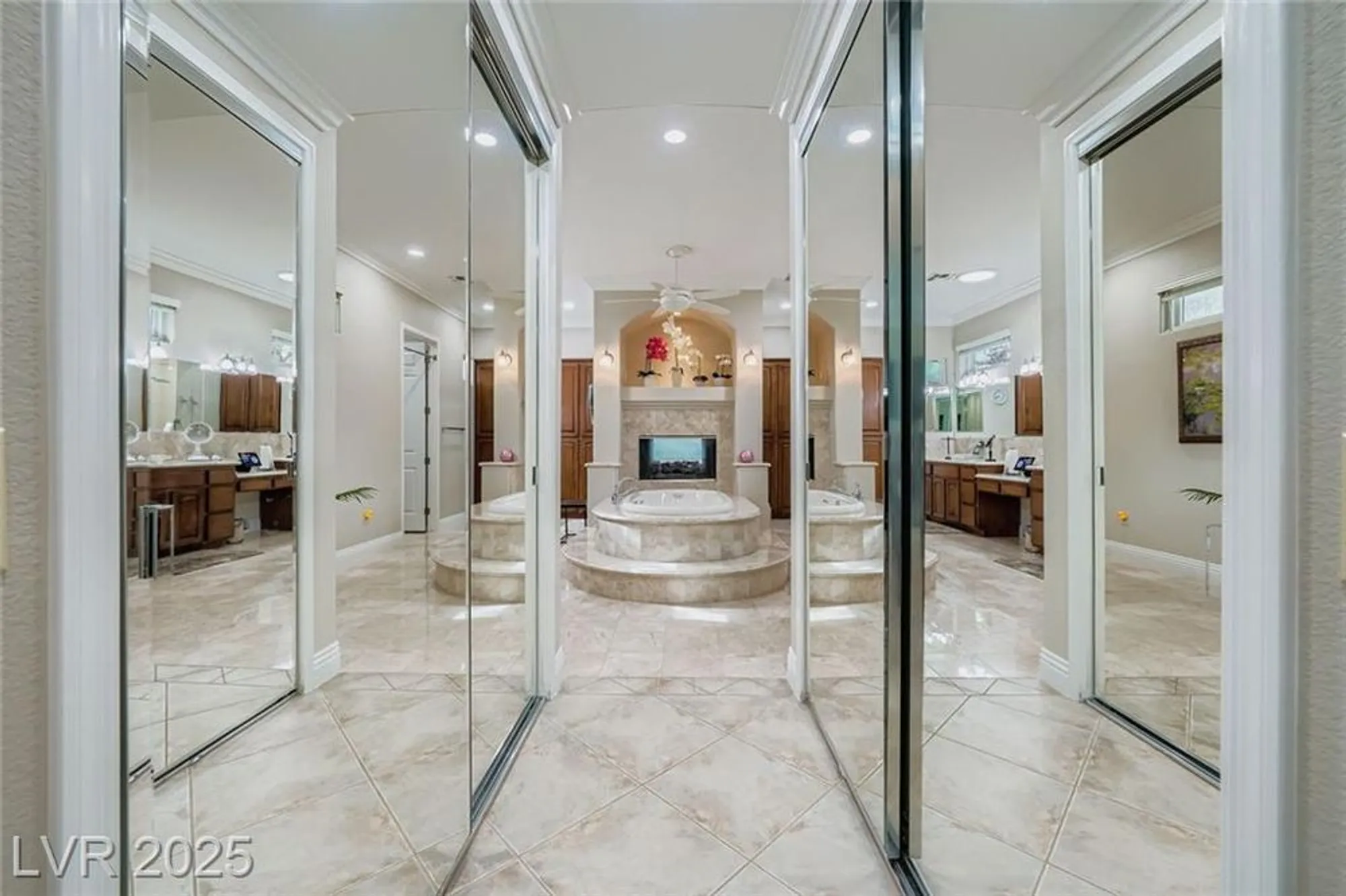 Property Slideshow image 29 of 45 | 2544 forest city dr, Henderson, NV, 89052