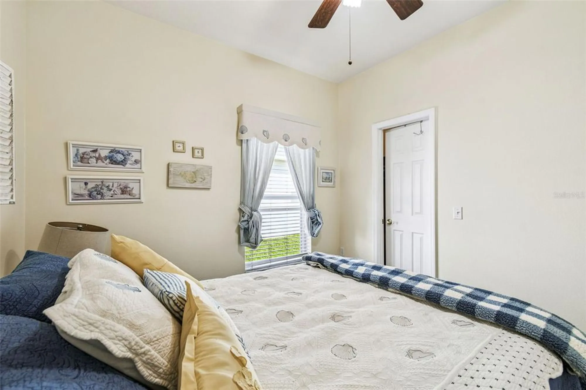 Property Slideshow image 25 of 54 | 219 largo dr, Kissimmee, FL, 34759