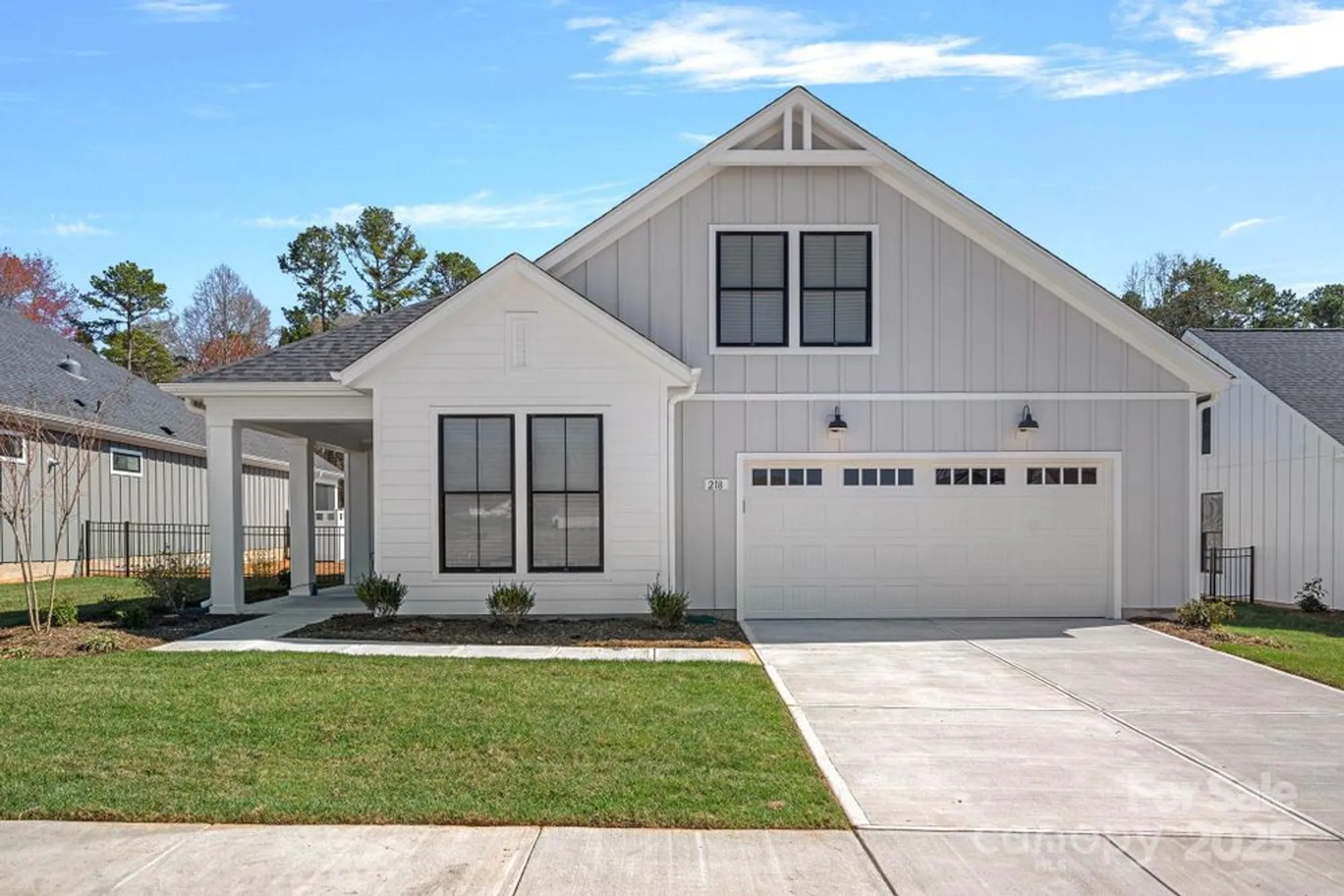 Property Slideshow image 5 of 39 | 218 alenda lux cir, Mooresville, NC, 28115