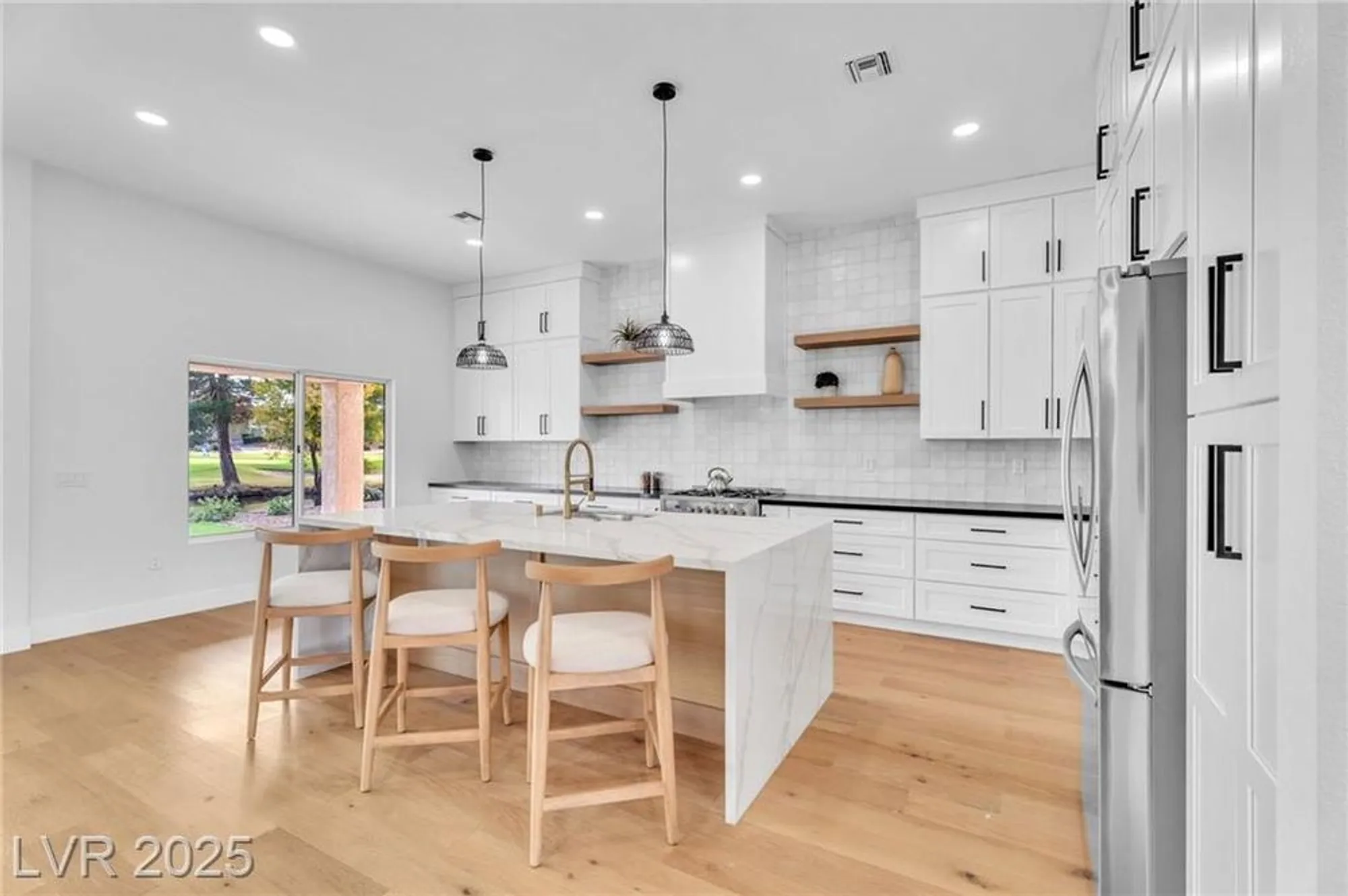 Property Slideshow image 17 of 69 | 8713 litchfield ave, Las Vegas, NV, 89134