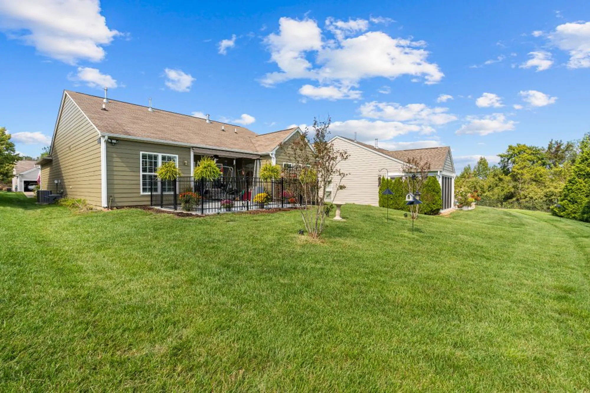 Property Slideshow image 14 of 84 | 102 drummers way, Mount Juliet, TN, 37122