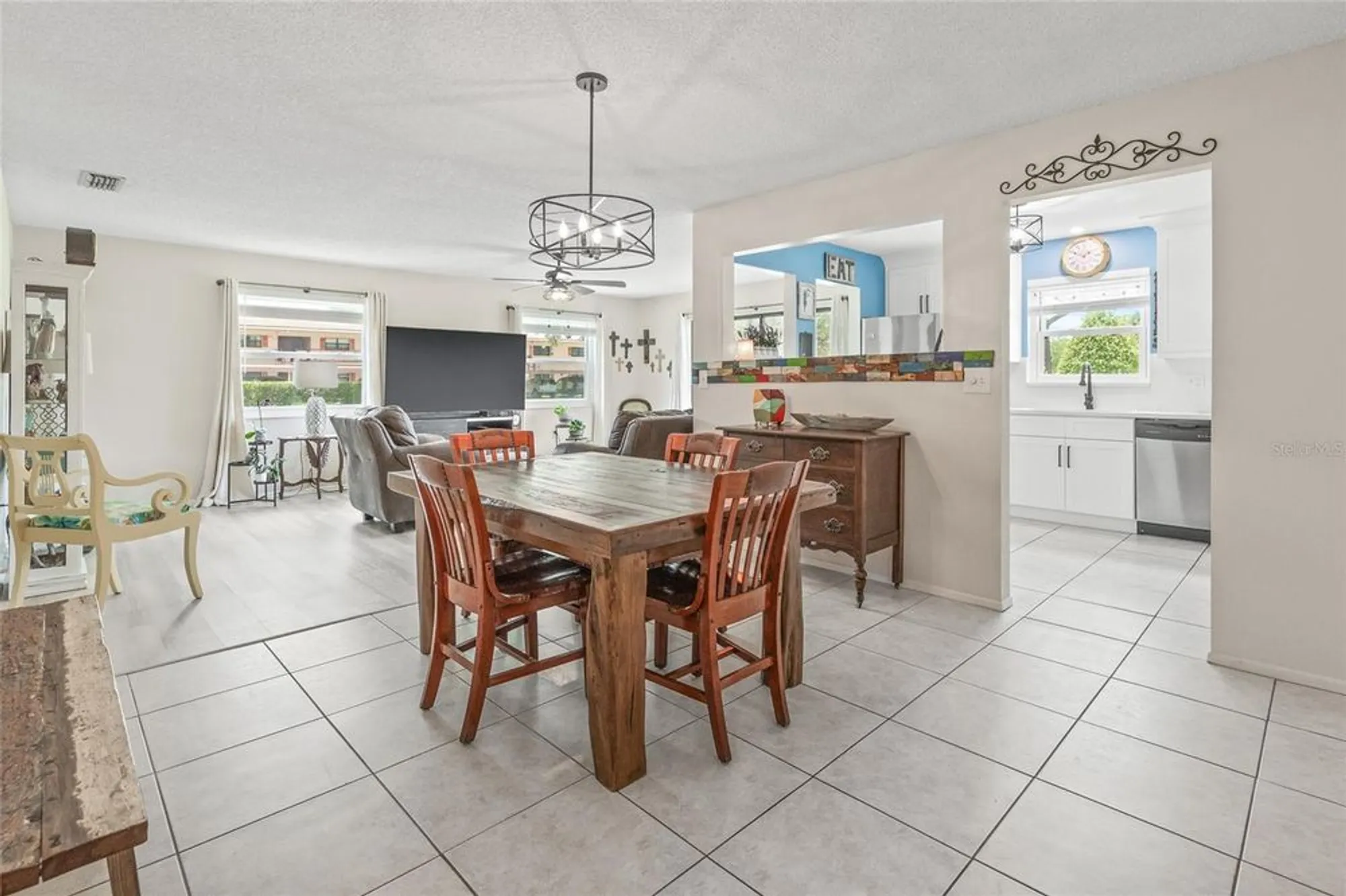 Property Slideshow image 18 of 37 | 6188 80th st n unit 101, Saint Petersburg, FL, 33709