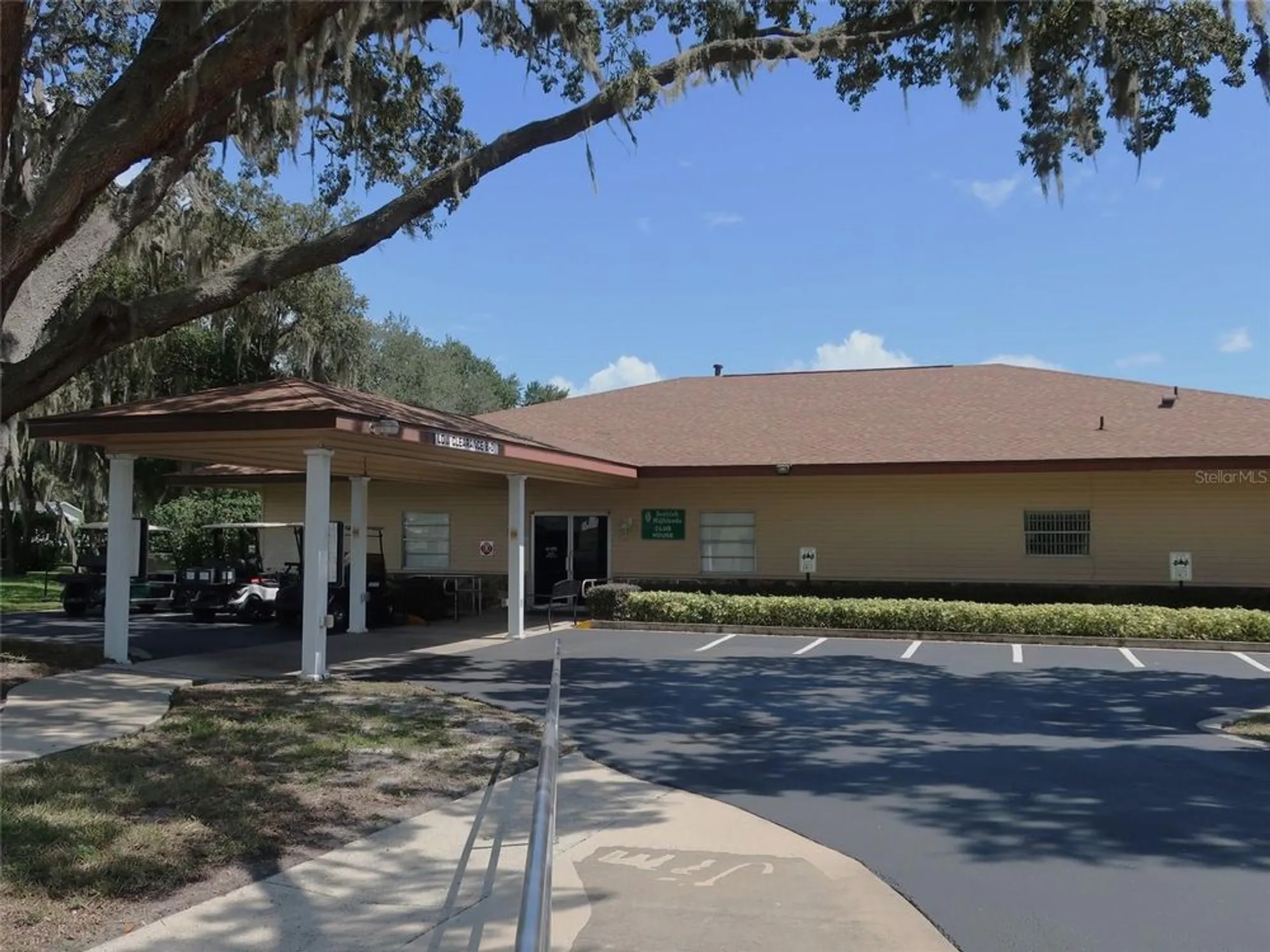 Property Slideshow image 43 of 49 | 15 aberdeen cir, Leesburg, FL, 34788