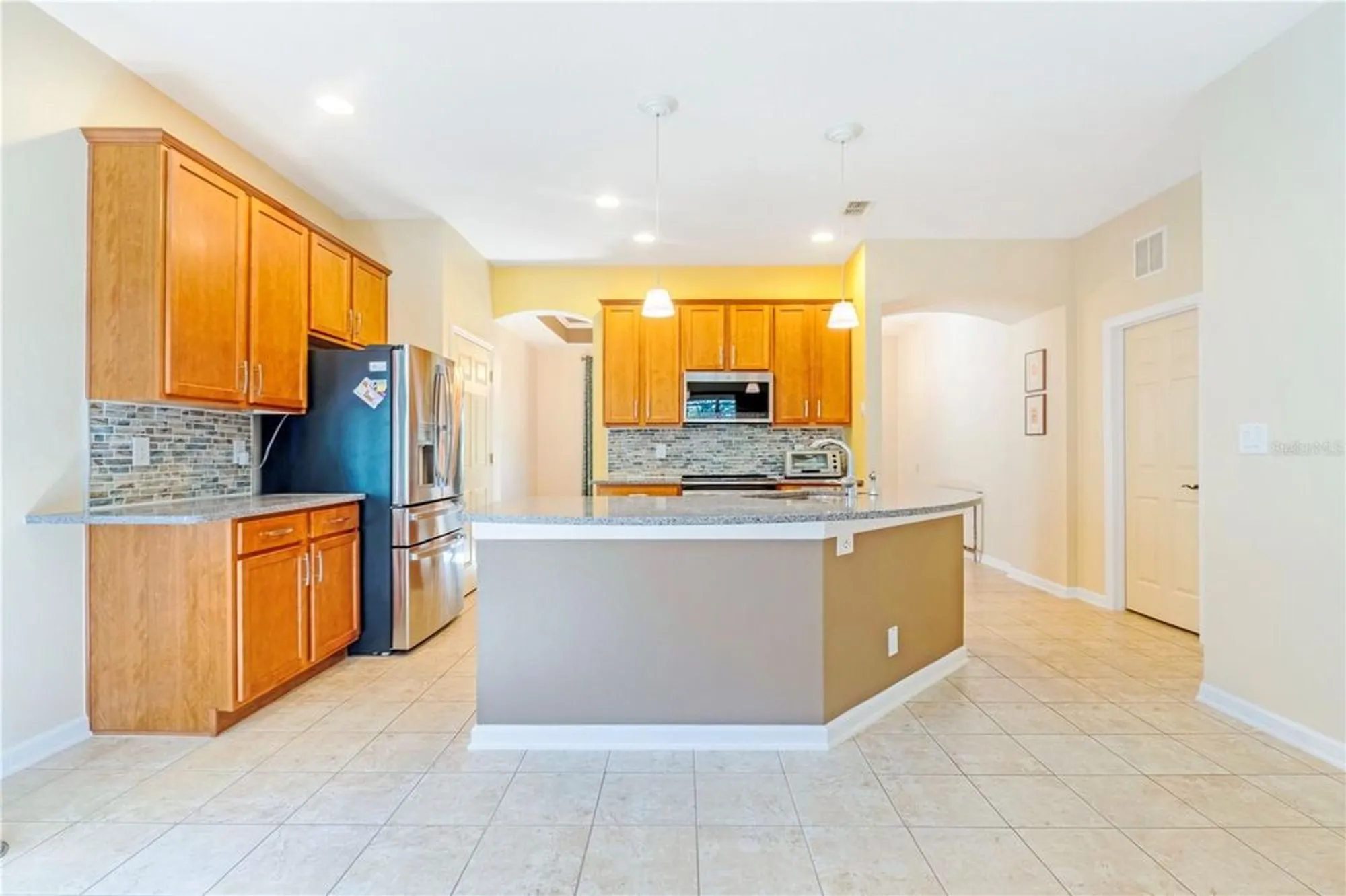 Property Slideshow image 10 of 33 | 123 avenham dr, Deland, FL, 32724