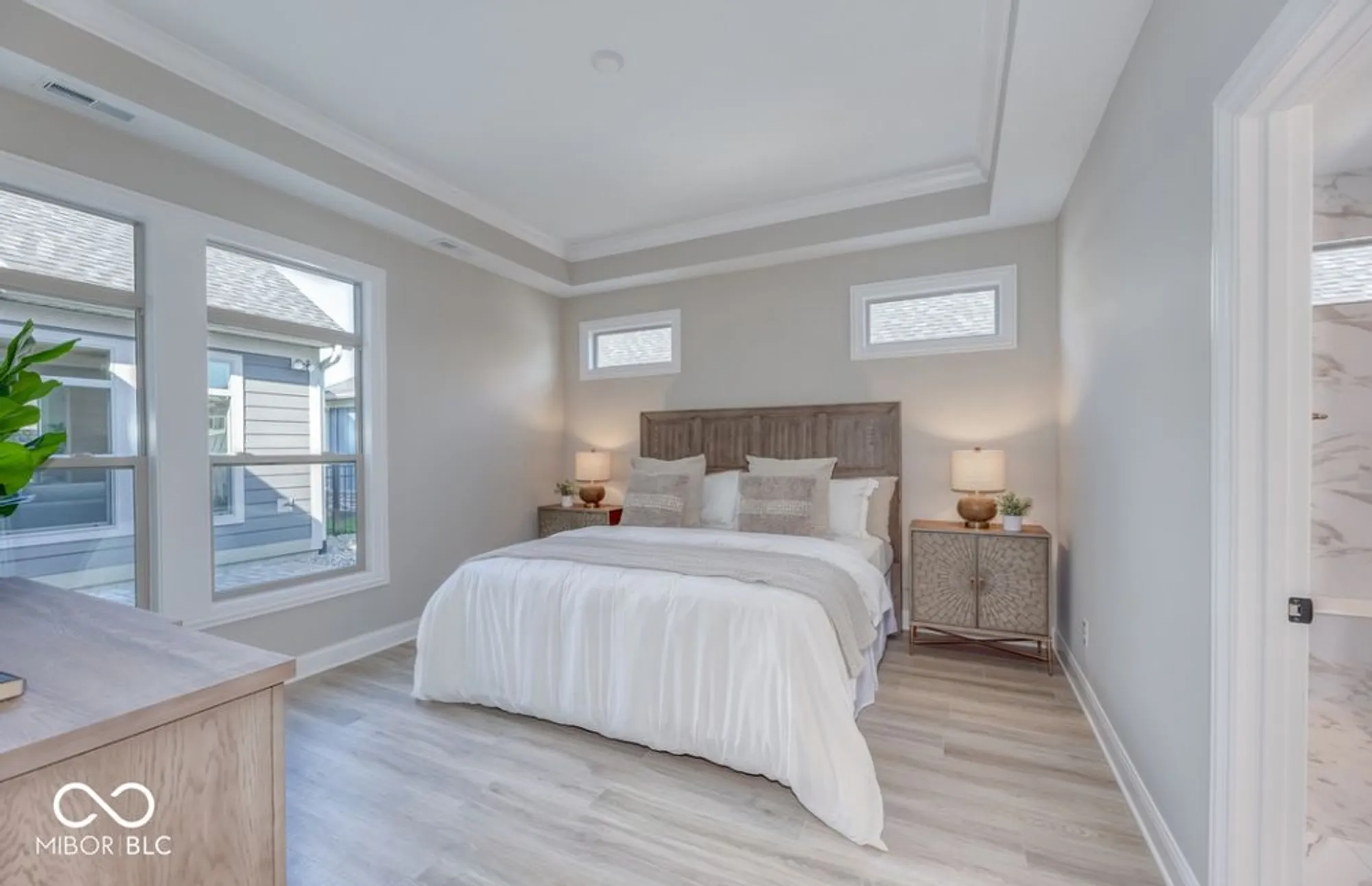 Property Slideshow image 15 of 38 | 2945 millgate dr, Carmel, IN, 46033