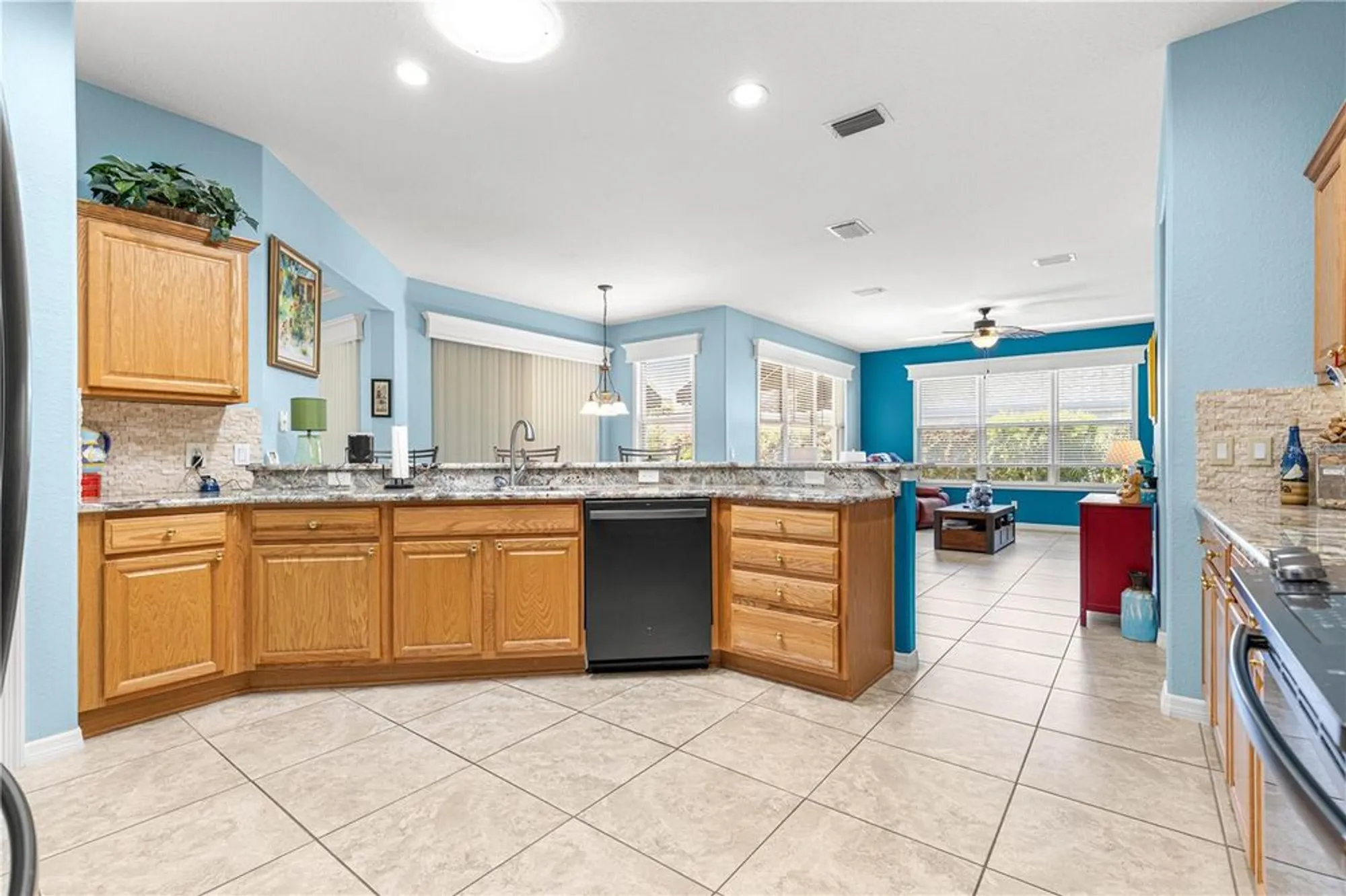 Property Slideshow image 32 of 82 | 11735 se 91st cir, Summerfield, FL, 34491