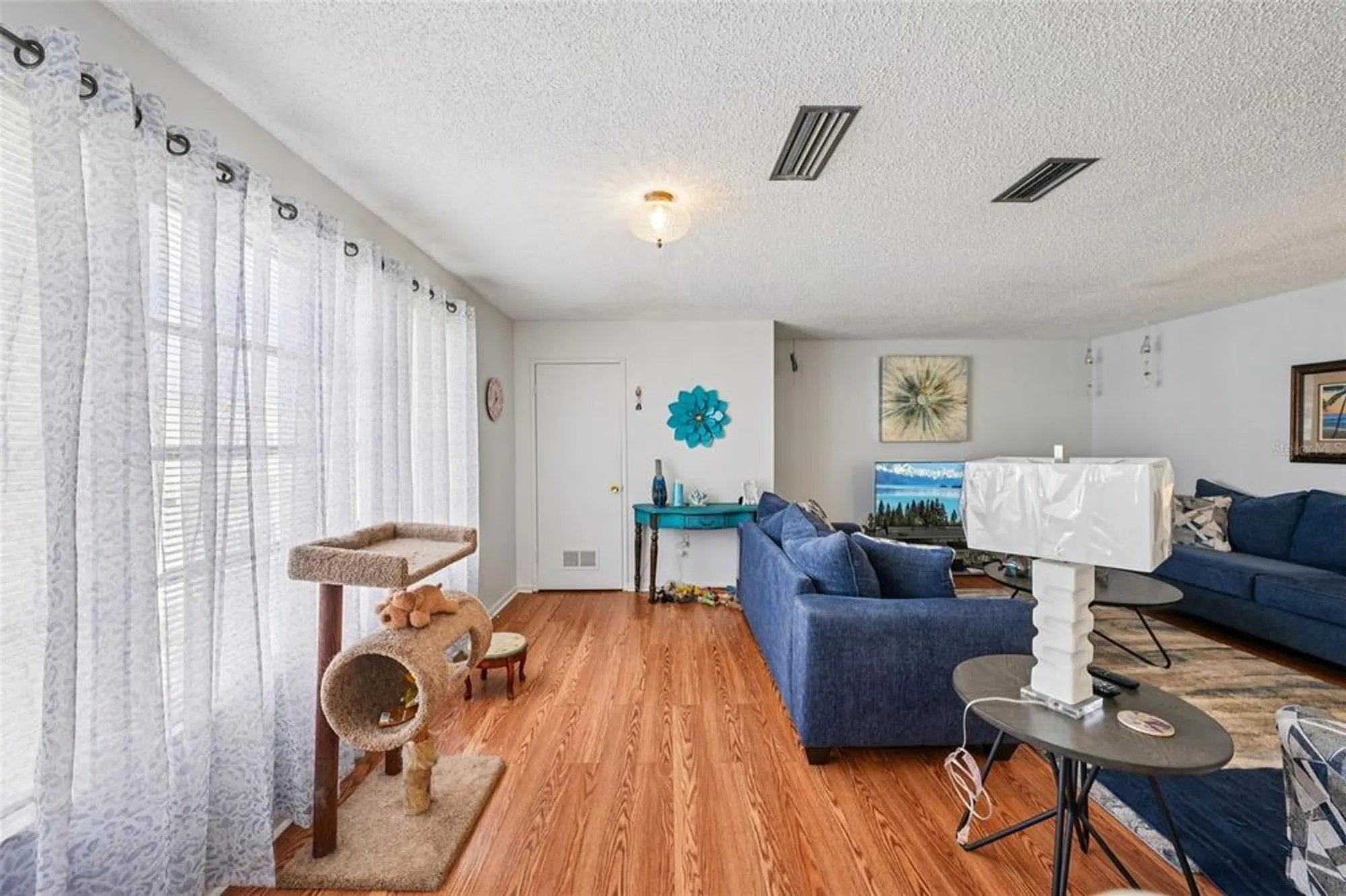 Property Slideshow image 16 of 76 | 5501 80th st n unit 505, Saint Petersburg, FL, 33709