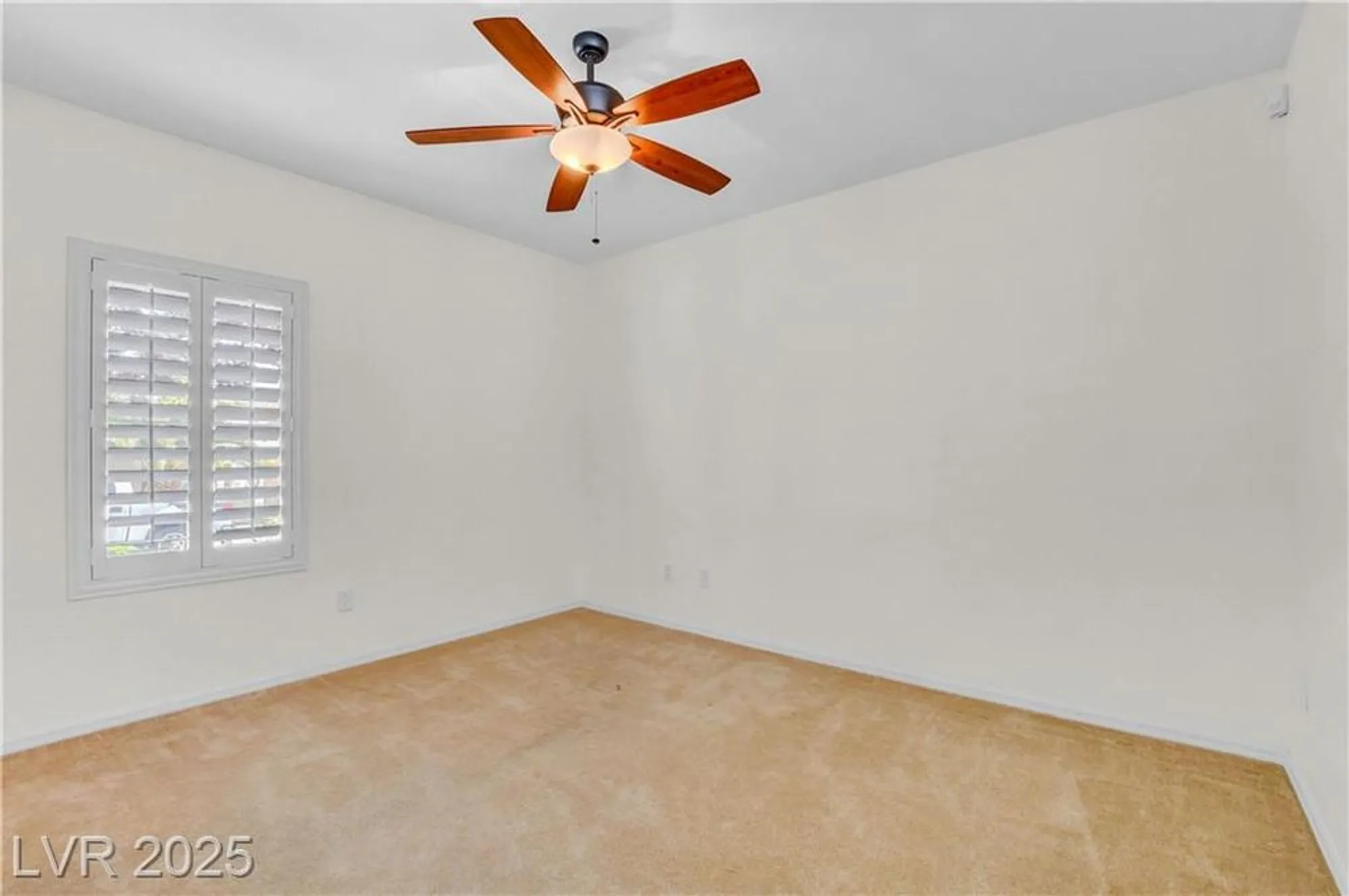 Property Slideshow image 49 of 66 | 2312 perrysburg dr, Henderson, NV, 89044
