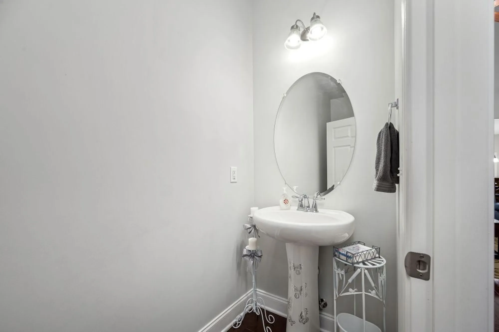 Property Slideshow image 6 of 52 | 266 meandering dr, Lebanon, TN, 37090