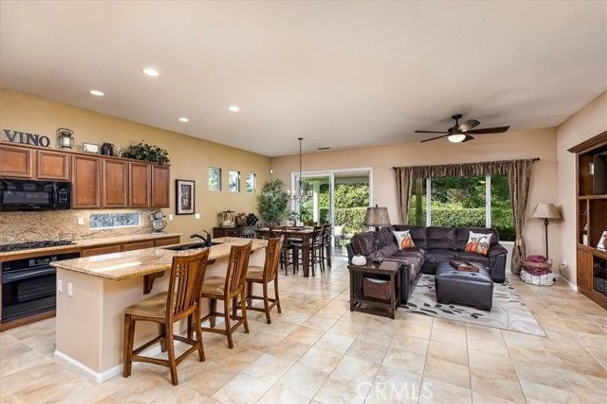 Property Slideshow image 13 of 68 | 23931 augusta dr, Corona, CA, 92883