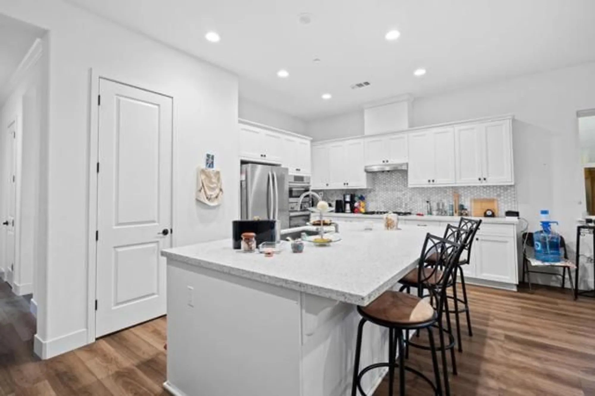 Property Slideshow image 7 of 31 | 1120 richard rd, Hollister, CA, 95023