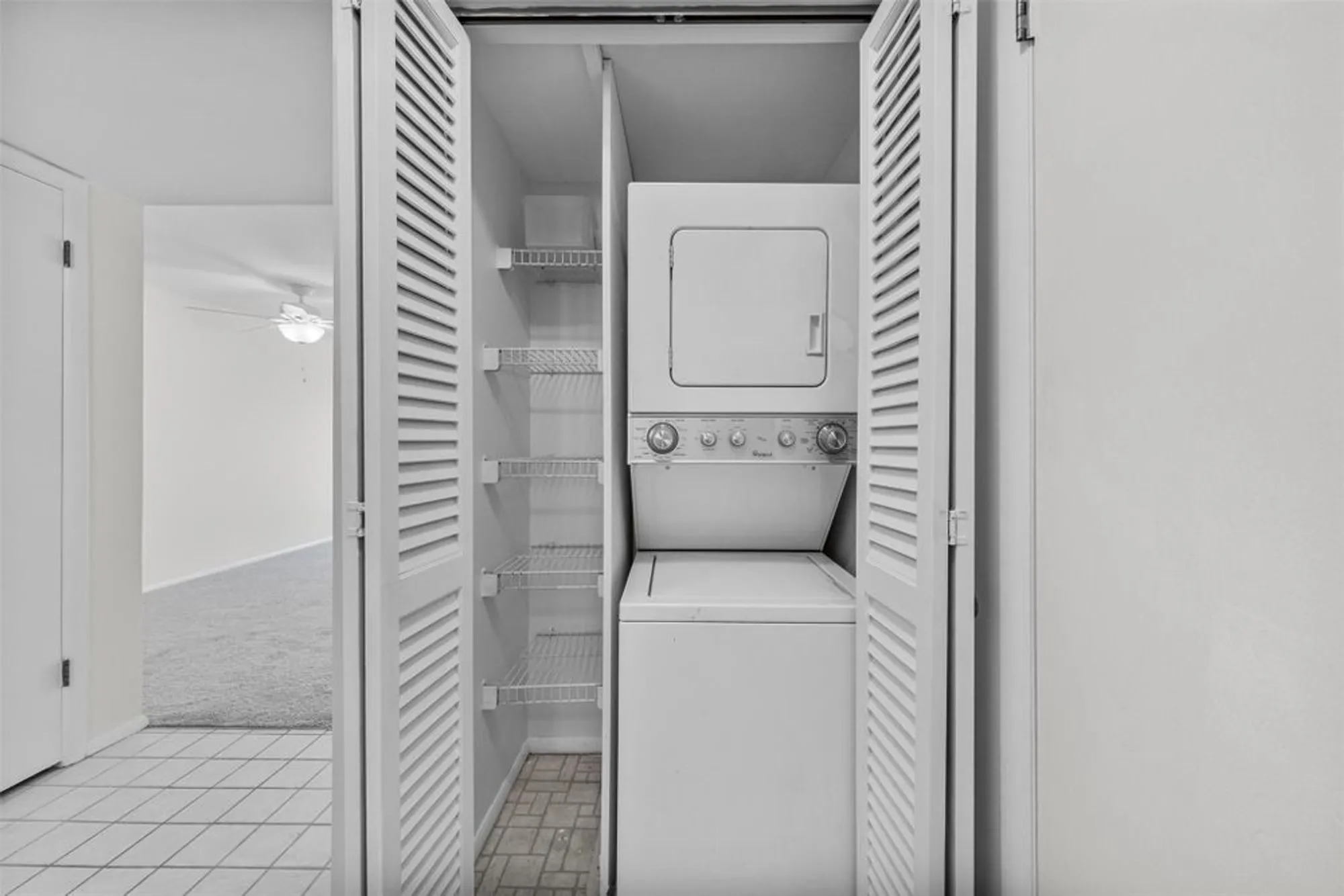 Property Slideshow image 17 of 37 | 156 carriage ct g, Yorktown Heights, NY, 10598