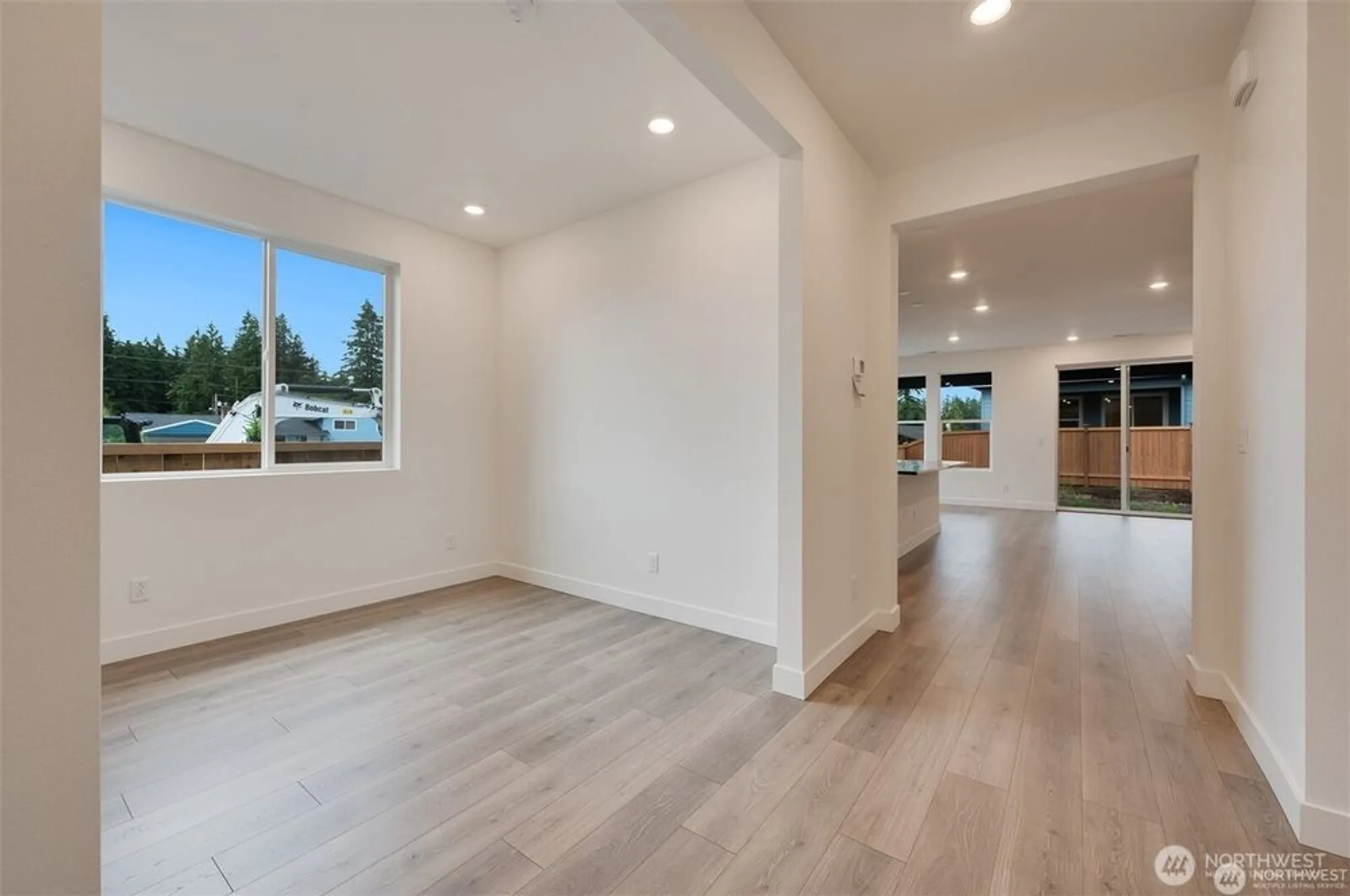 Property Slideshow image 8 of 37 | 29208 217th pl se # 34, Black Diamond, WA, 98010