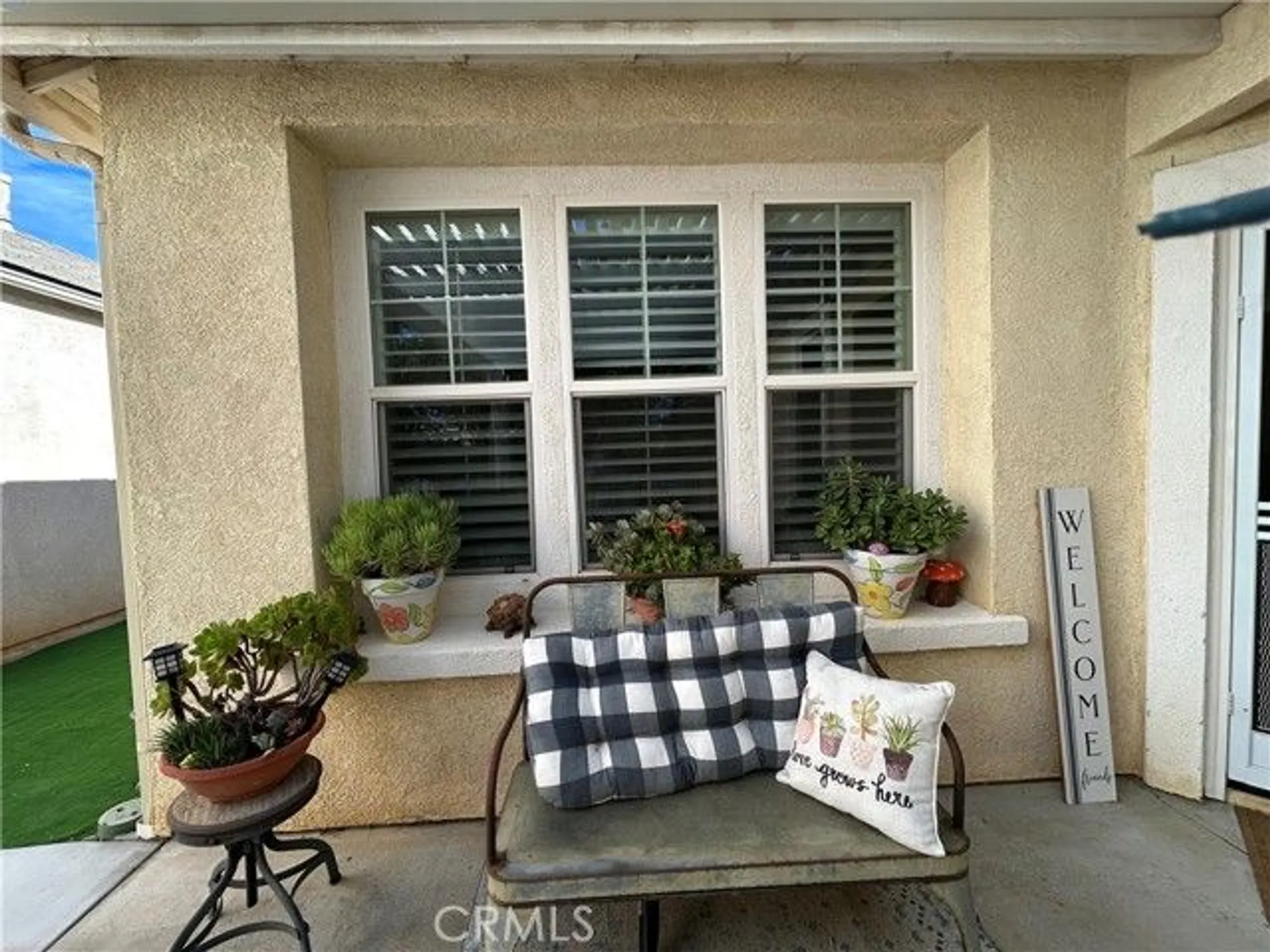 Property Slideshow image 2 of 38 | 1564 four seasons cir, Beaumont, CA, 92223
