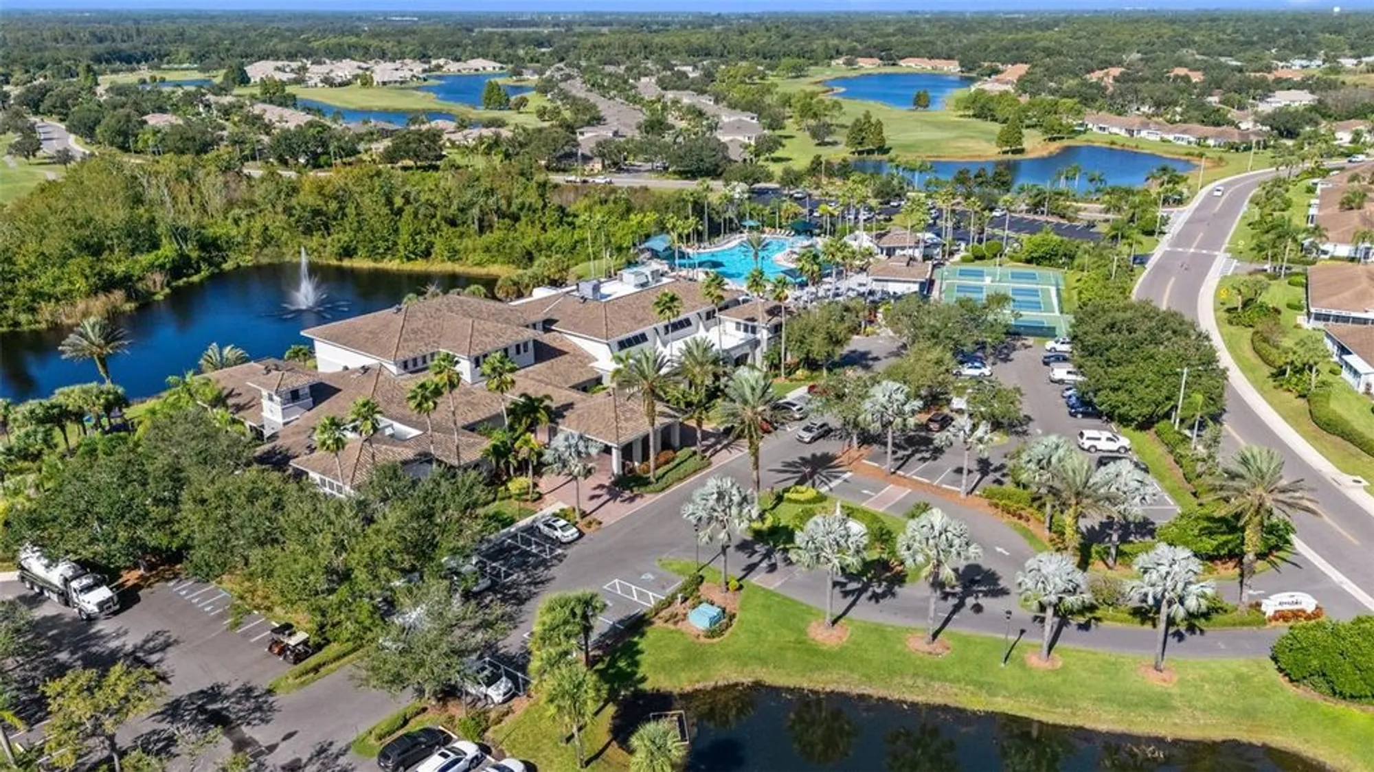 Property Slideshow image 59 of 64 | 2404 kensington greens dr, Sun City Center, FL, 33573