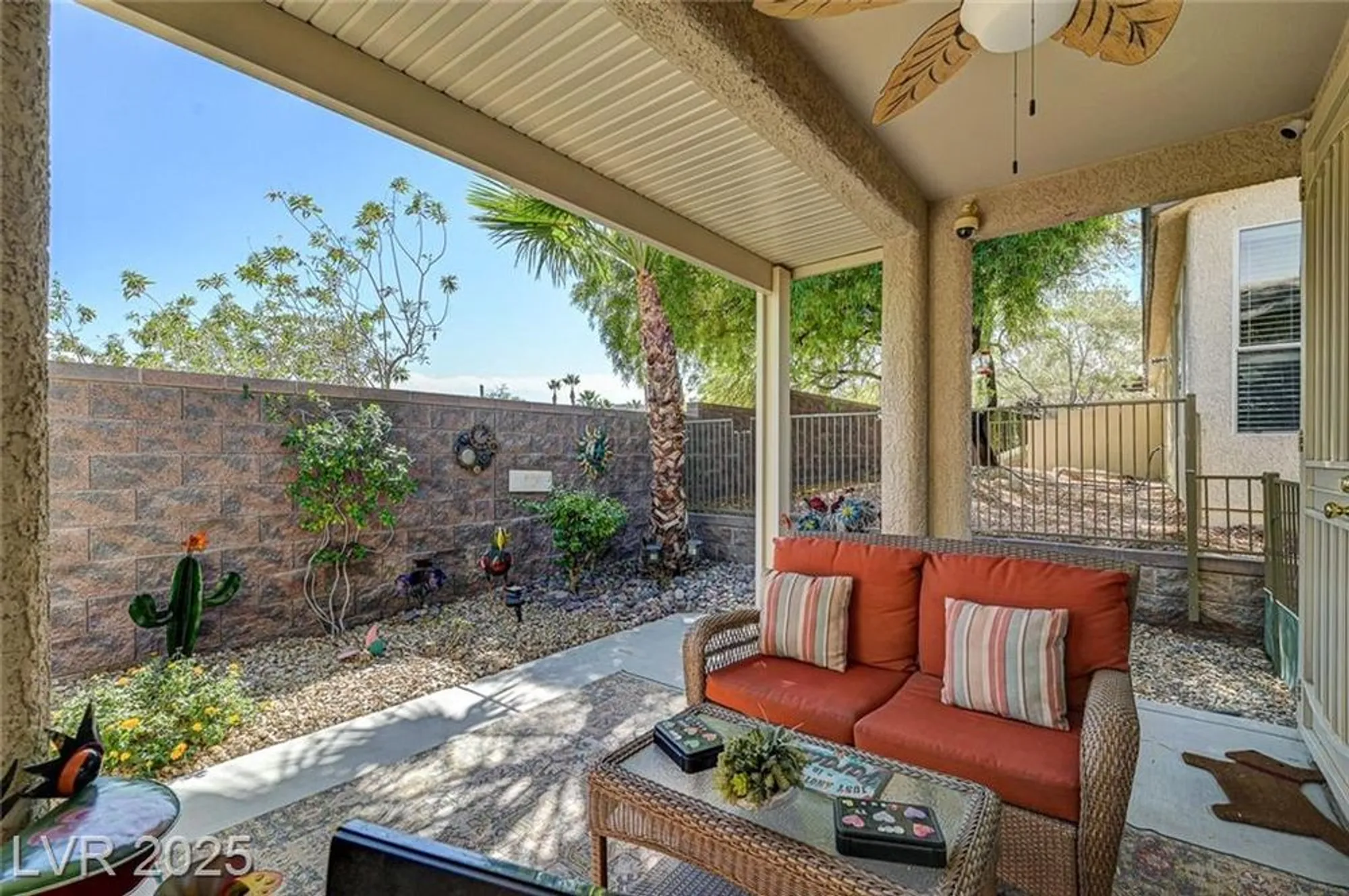 Property Slideshow image 37 of 41 | 10393 abisso dr, Las Vegas, NV, 89135