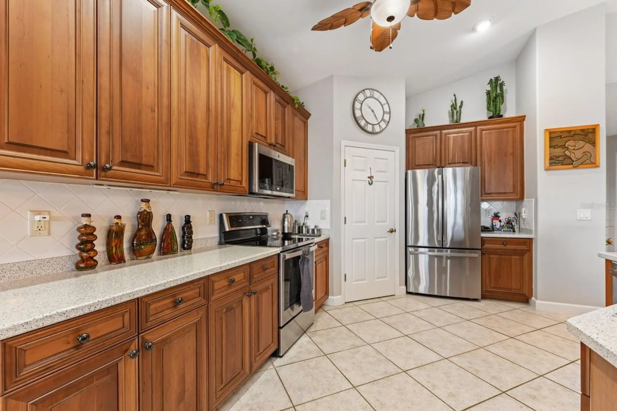 Property Slideshow image 12 of 61 | 3328 sunset key cir d, Punta Gorda, FL, 33955