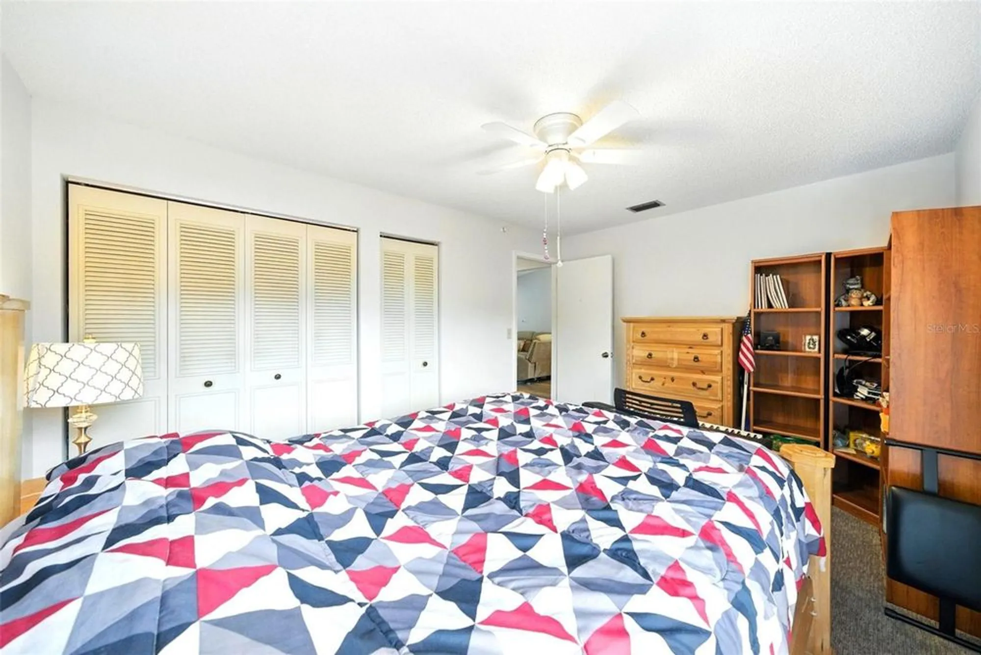 Property Slideshow image 27 of 44 | 1725 pine ridge way e, Palm Harbor, FL, 34684
