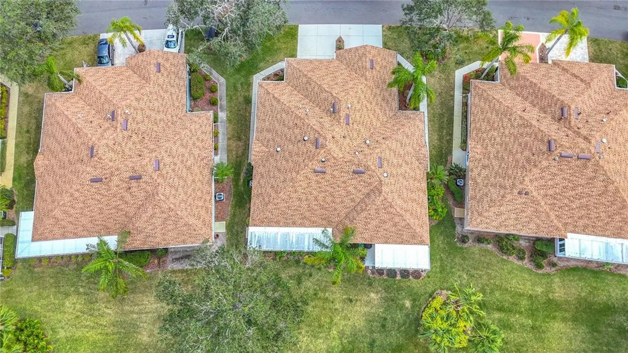 Property Slideshow image 43 of 53 | 1219 huntington greens dr, Sun City Center, FL, 33573