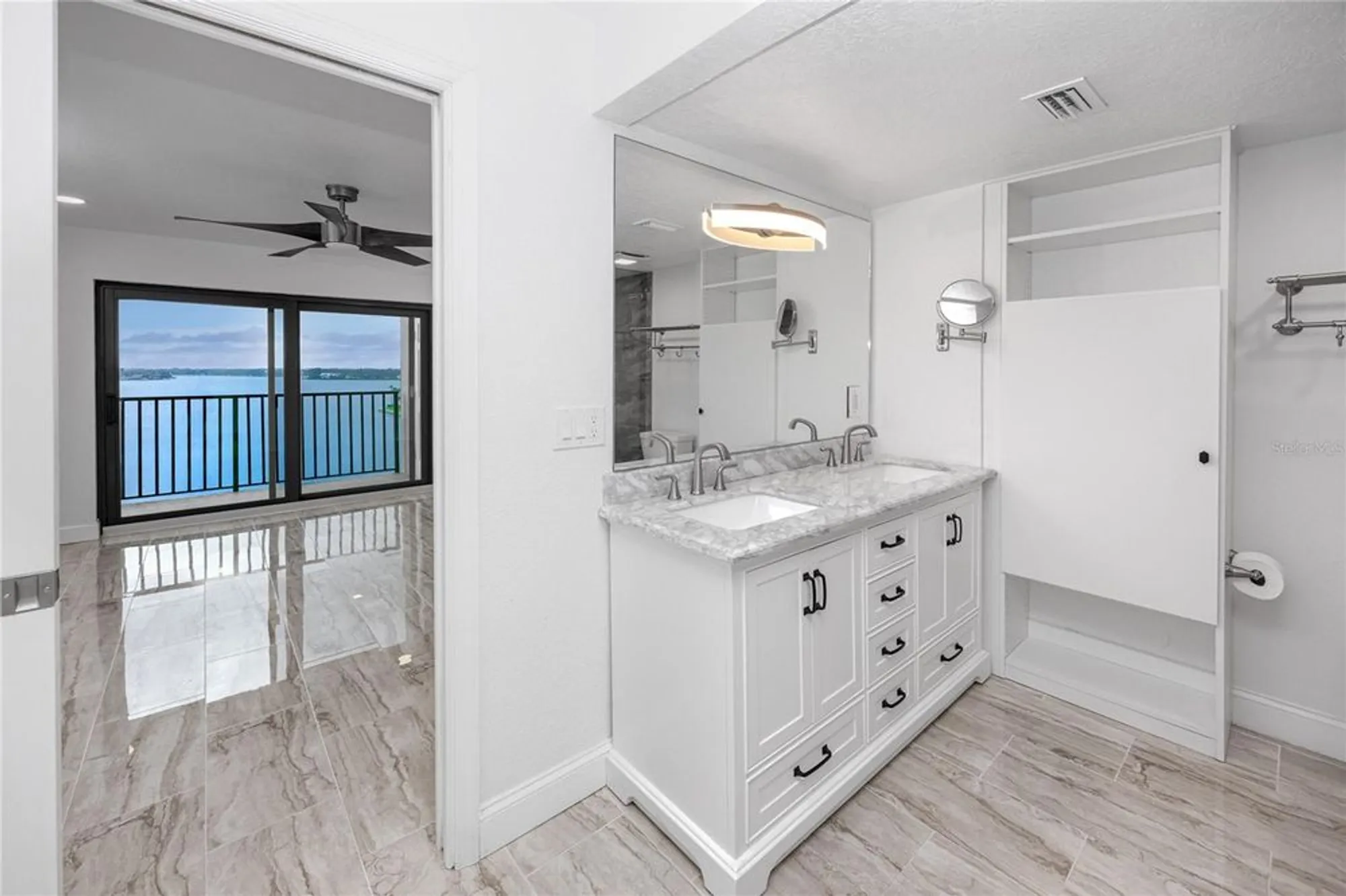 Property Slideshow image 29 of 54 | 7300 sun island dr 706, South Pasadena, FL, 33707