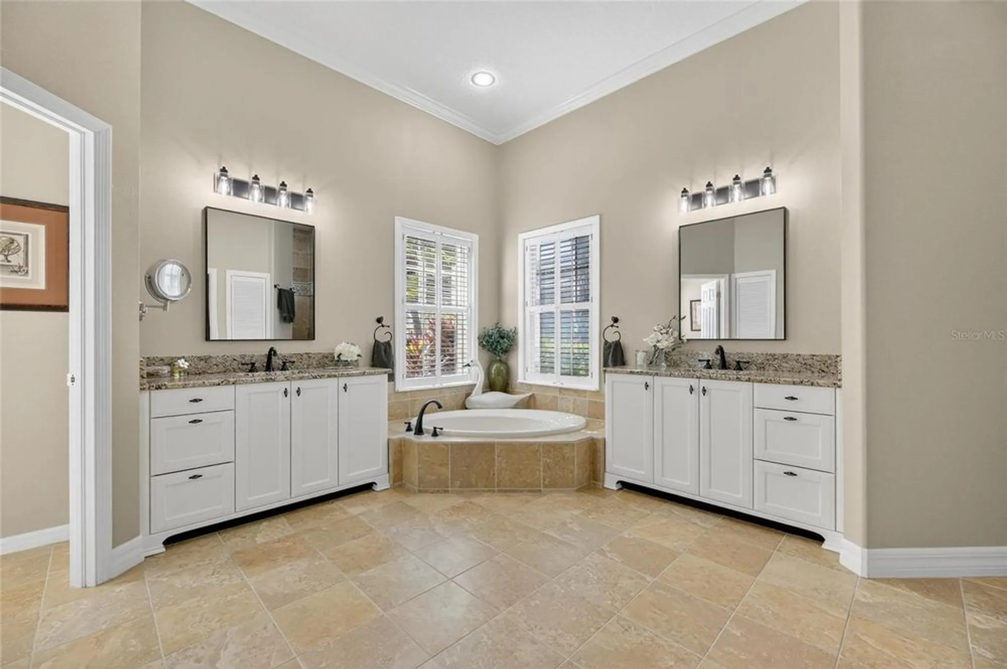 Property Slideshow image 20 of 94 | 539 islebay dr, Apollo Beach, FL, 33572