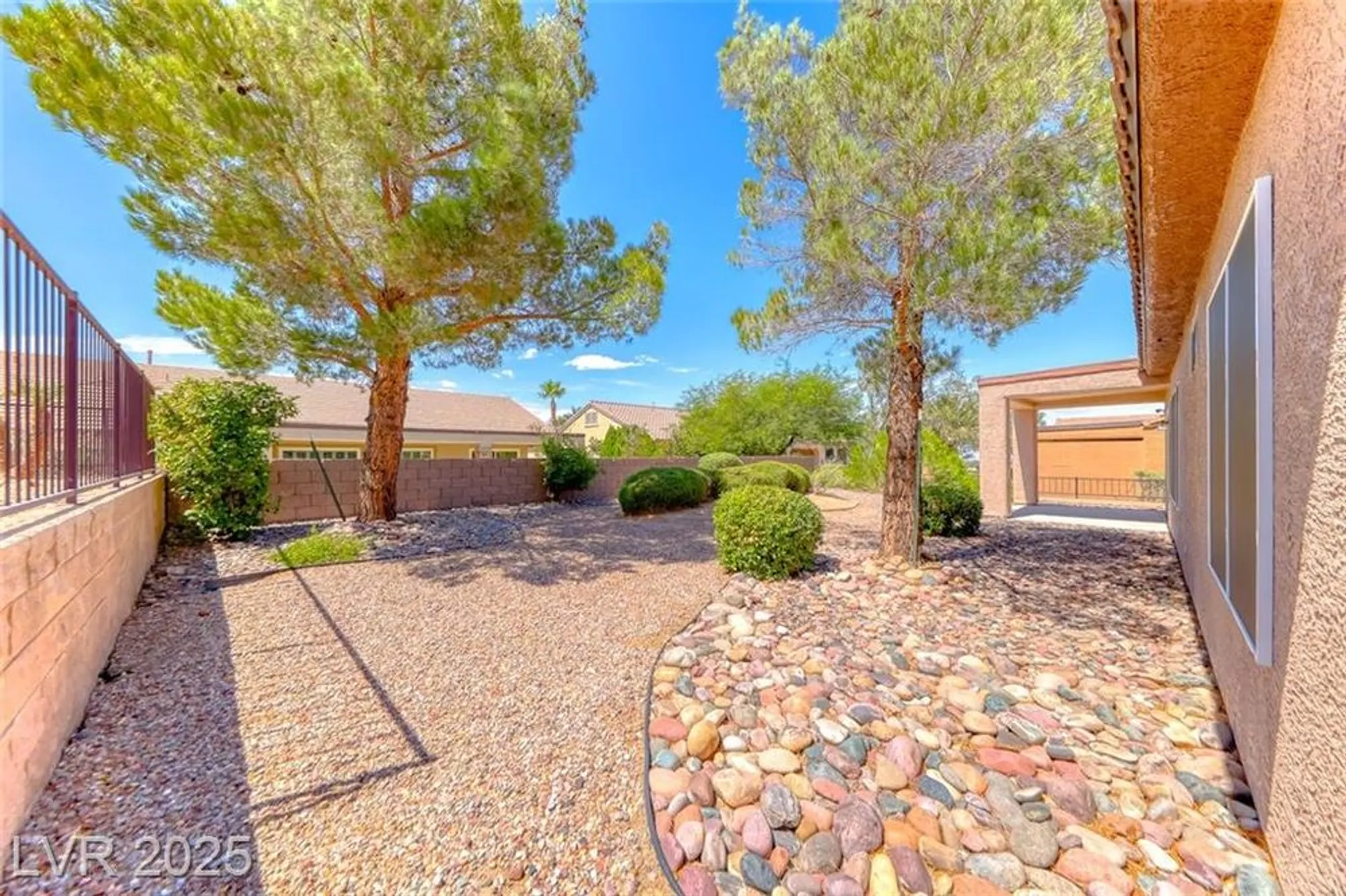 Property Slideshow image 32 of 50 | 1605 williamsport st, Henderson, NV, 89052